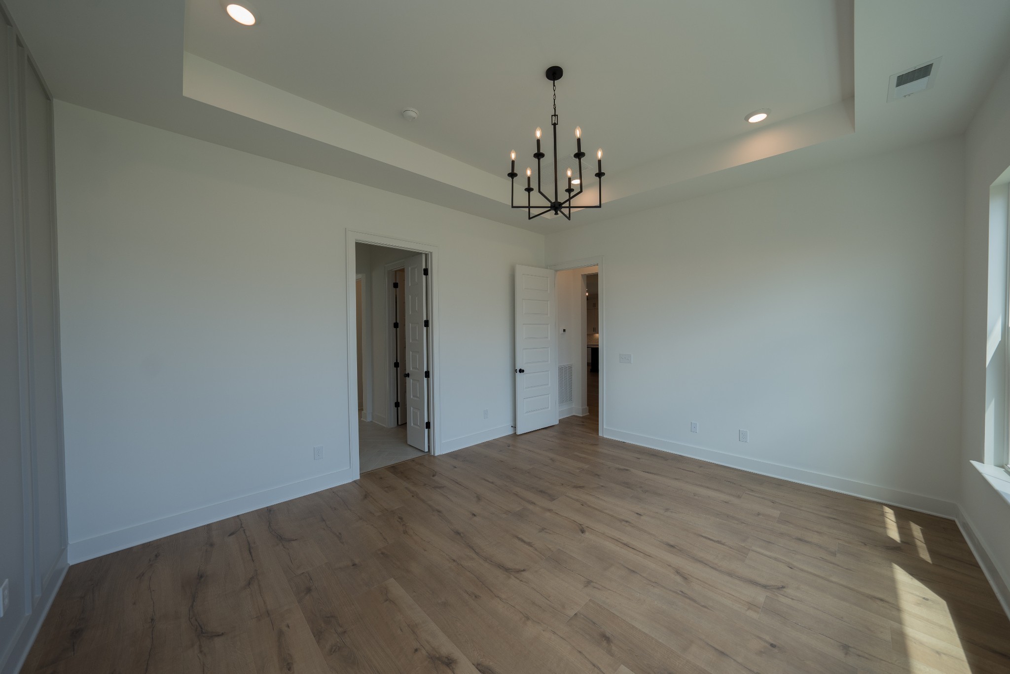 5751 Willoughby Way