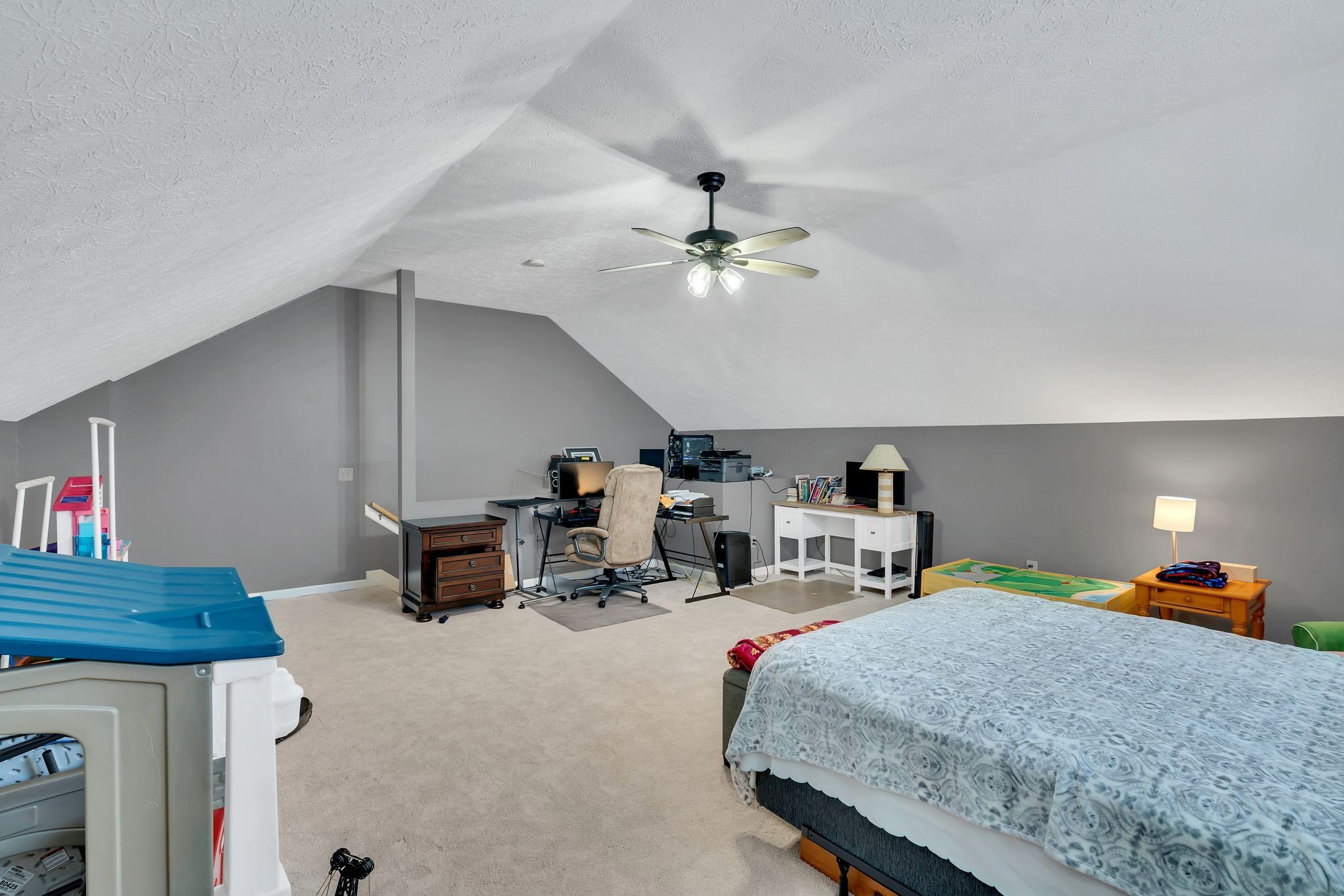 107 Spring Creek Trl