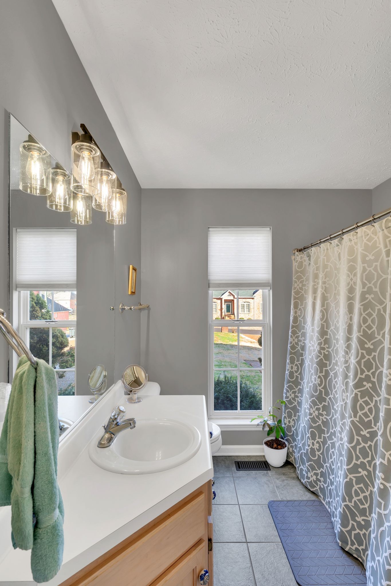 107 Spring Creek Trl