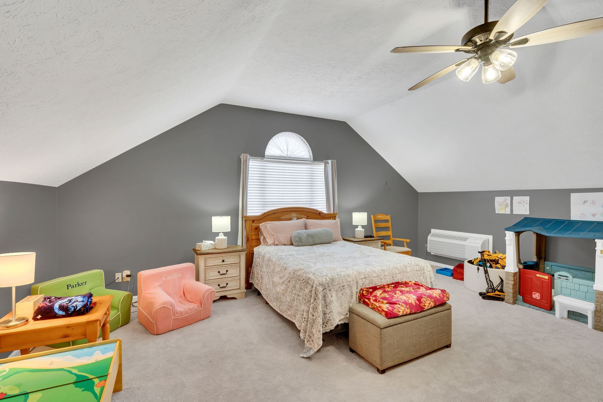 107 Spring Creek Trl