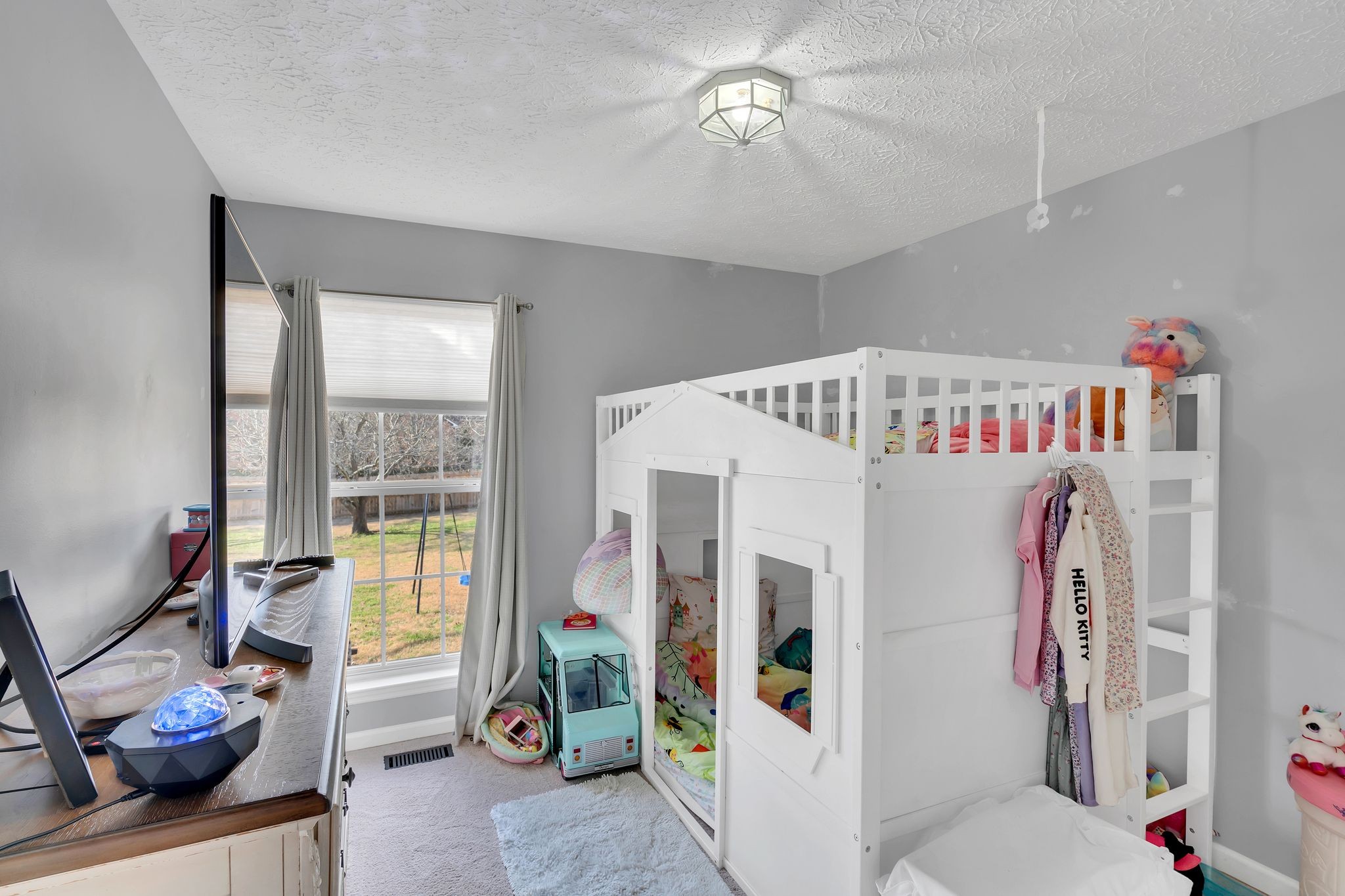 107 Spring Creek Trl