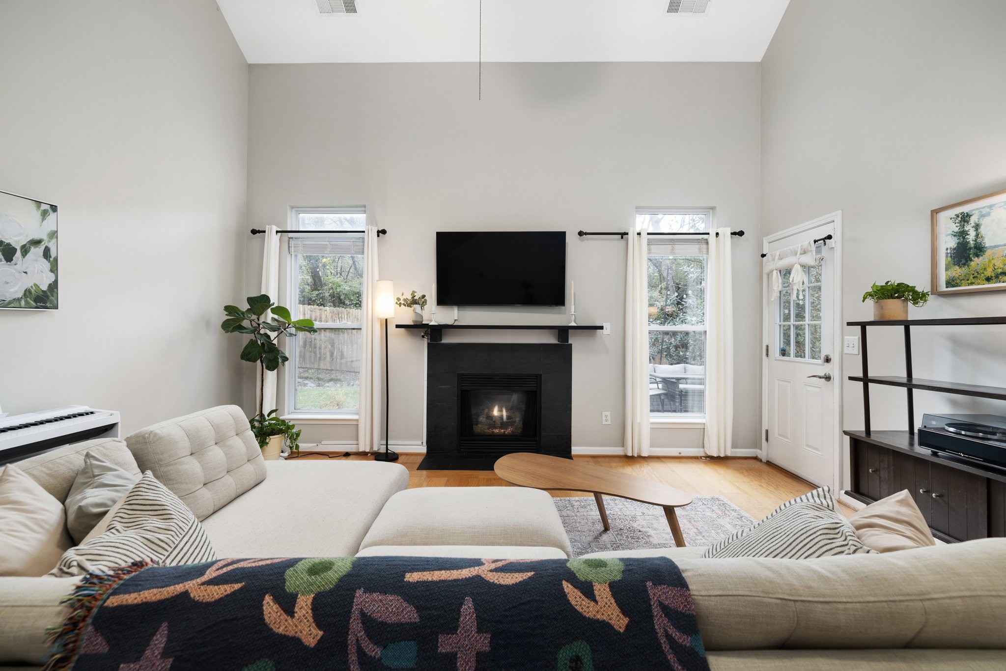 338 Normandy Cir