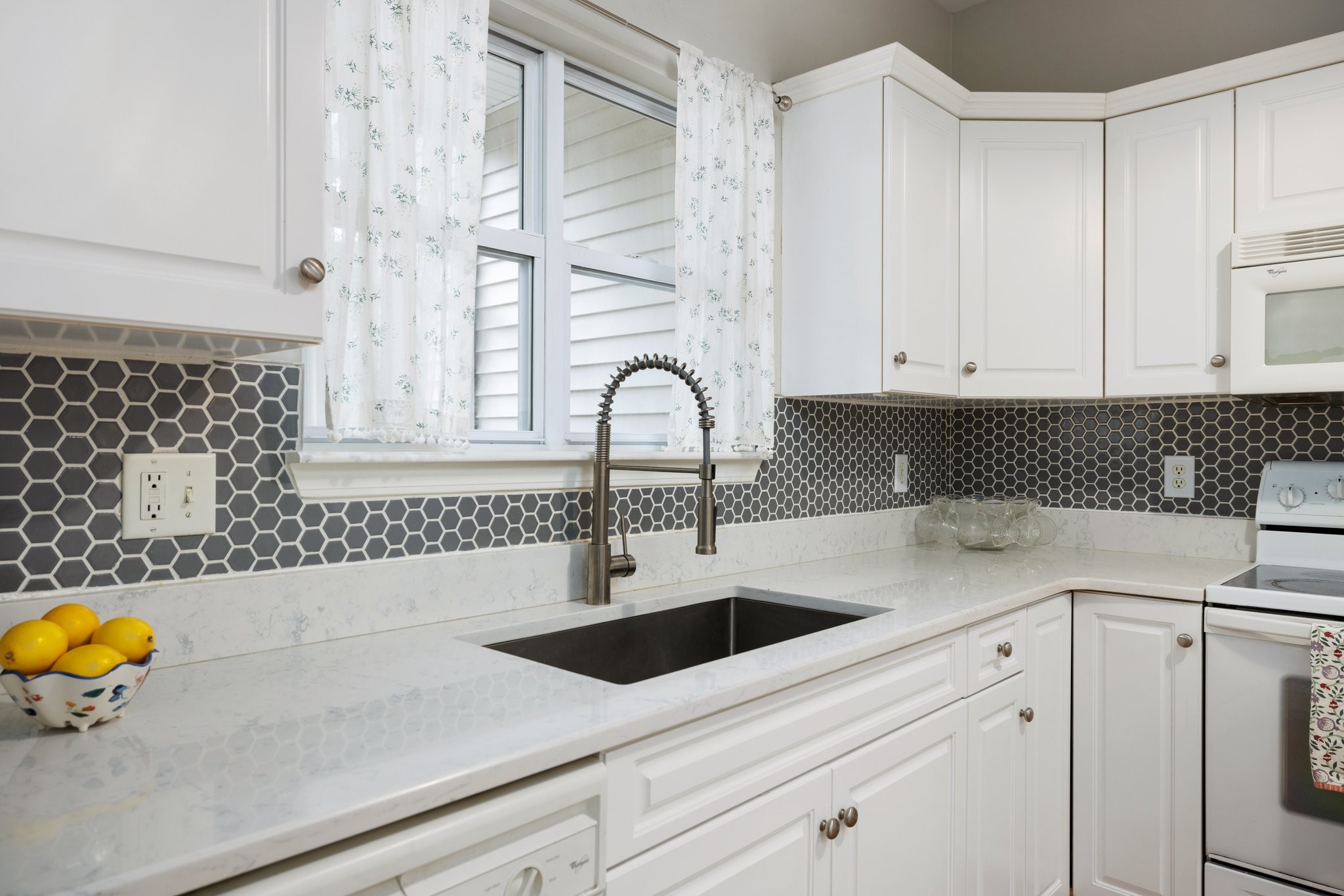 338 Normandy Cir