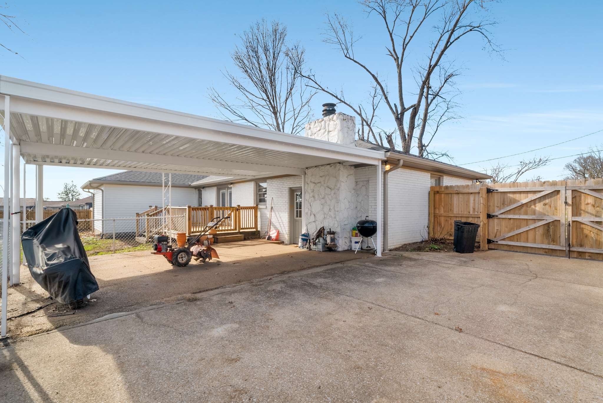 177 Clearview Cir