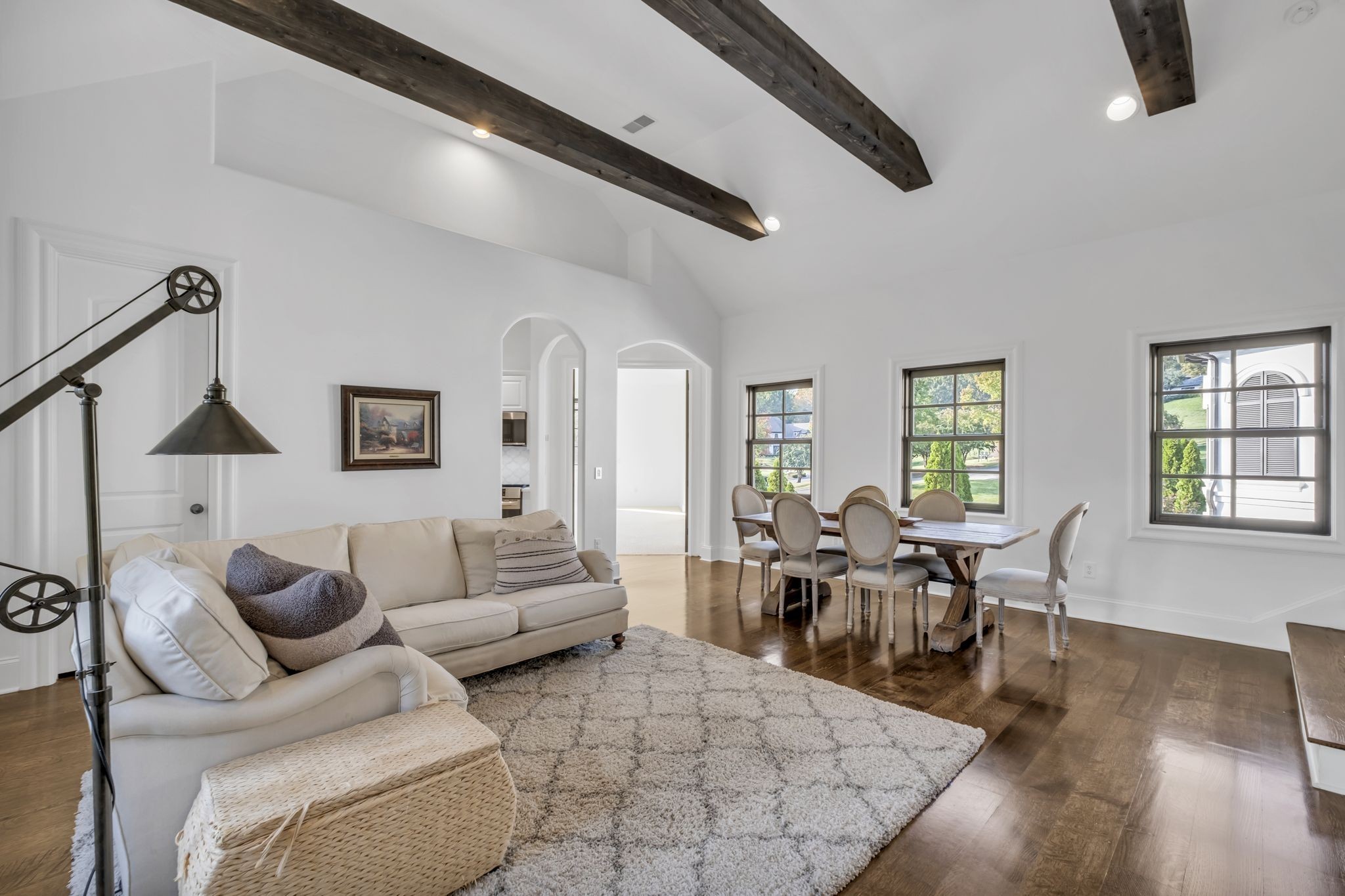 336 White Swans Crossing