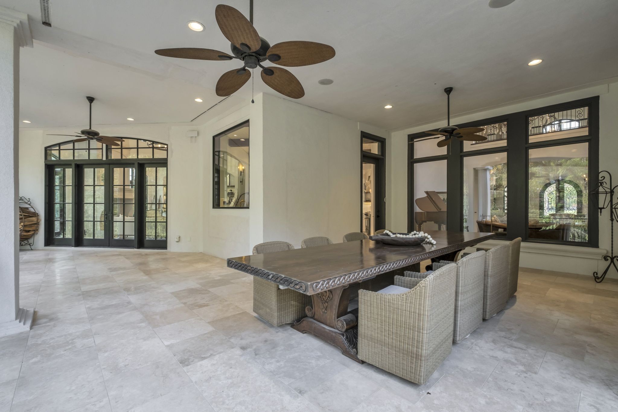 336 White Swans Crossing