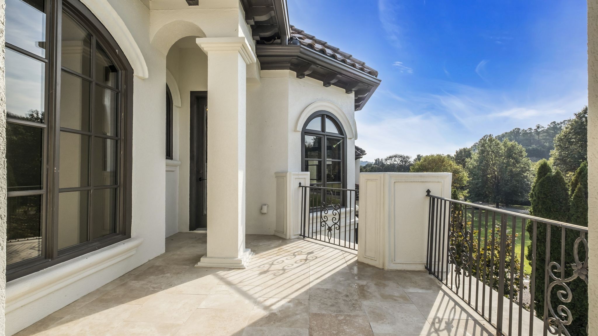 336 White Swans Crossing