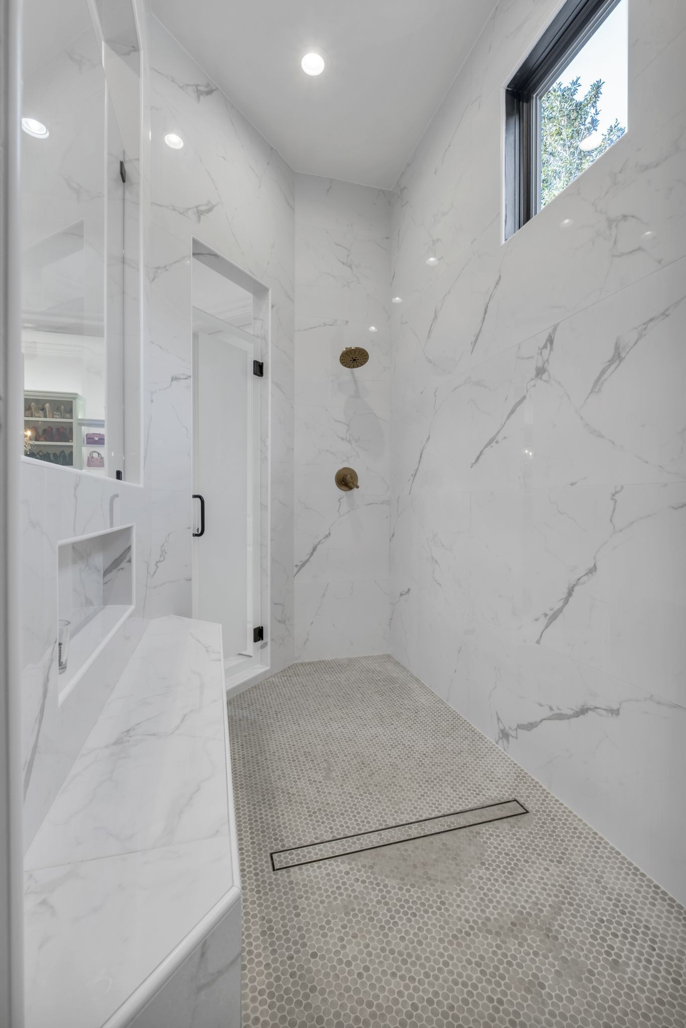 336 White Swans Crossing