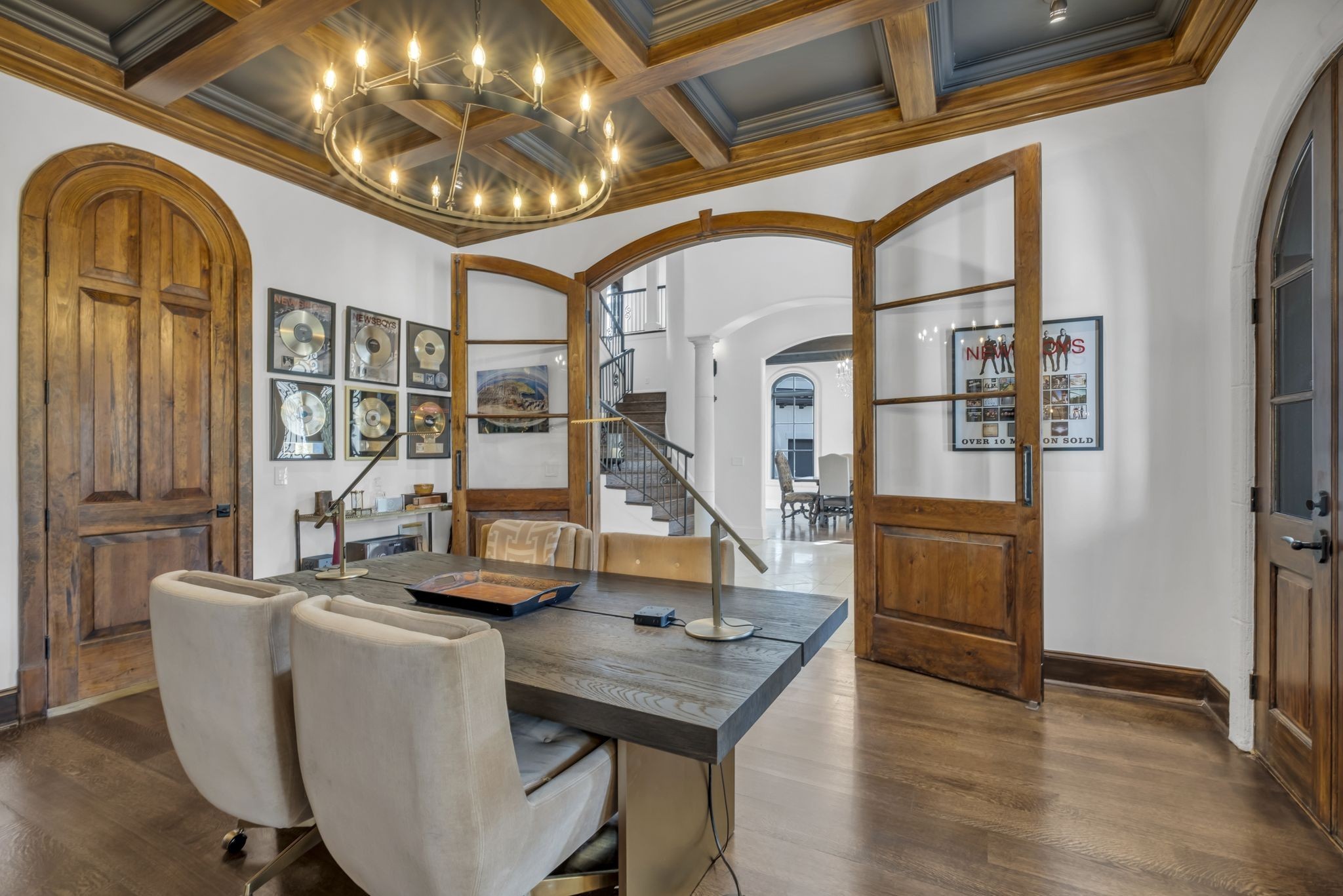 336 White Swans Crossing