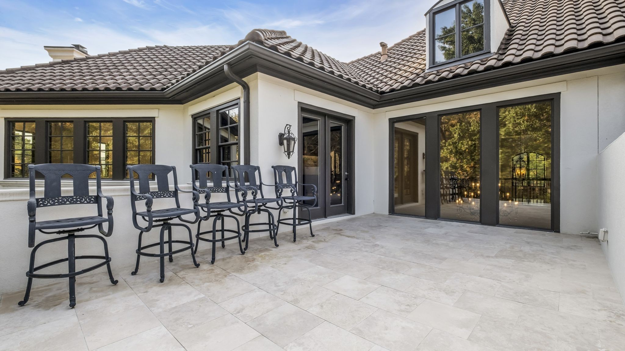 336 White Swans Crossing