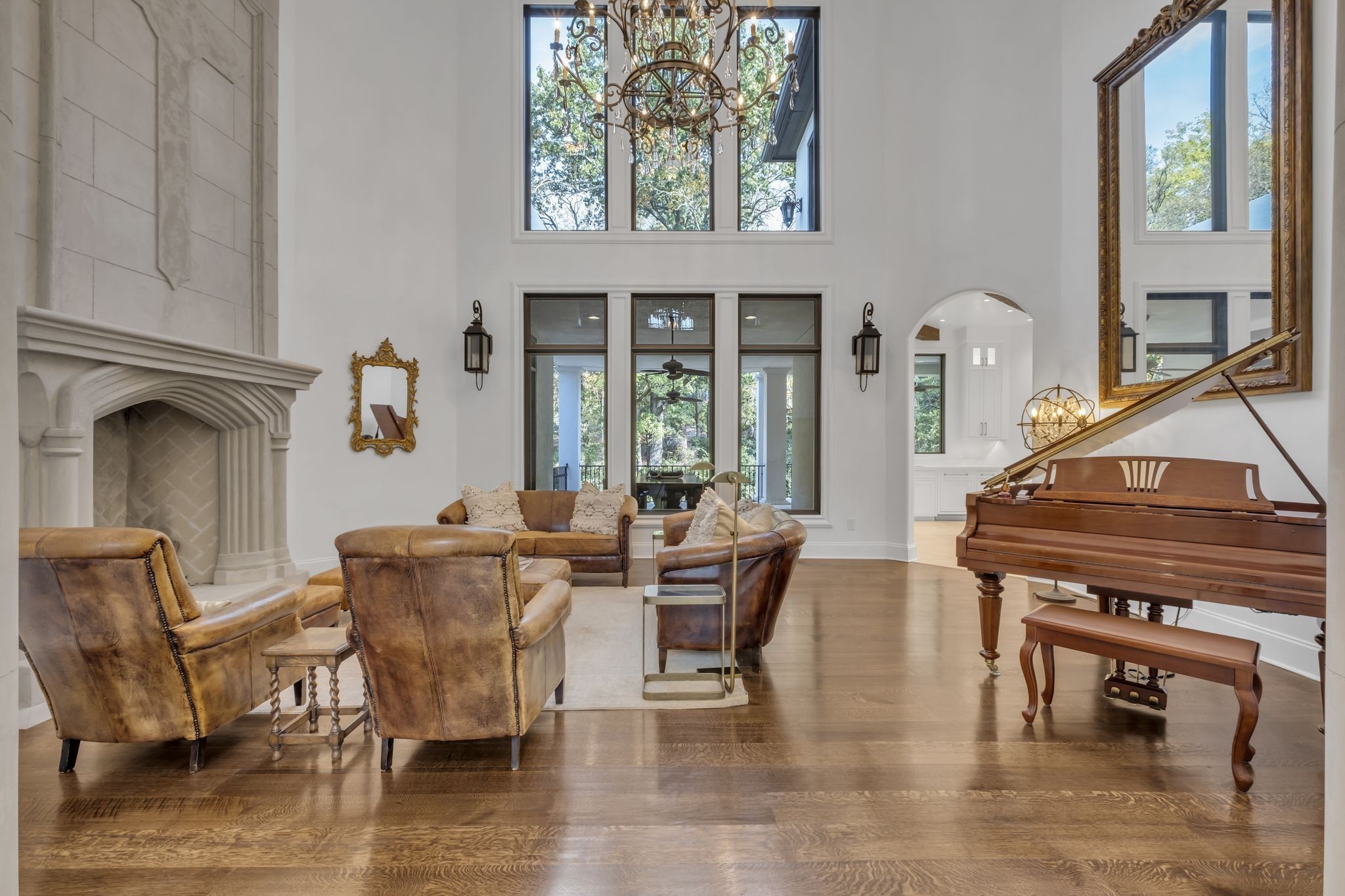 336 White Swans Crossing