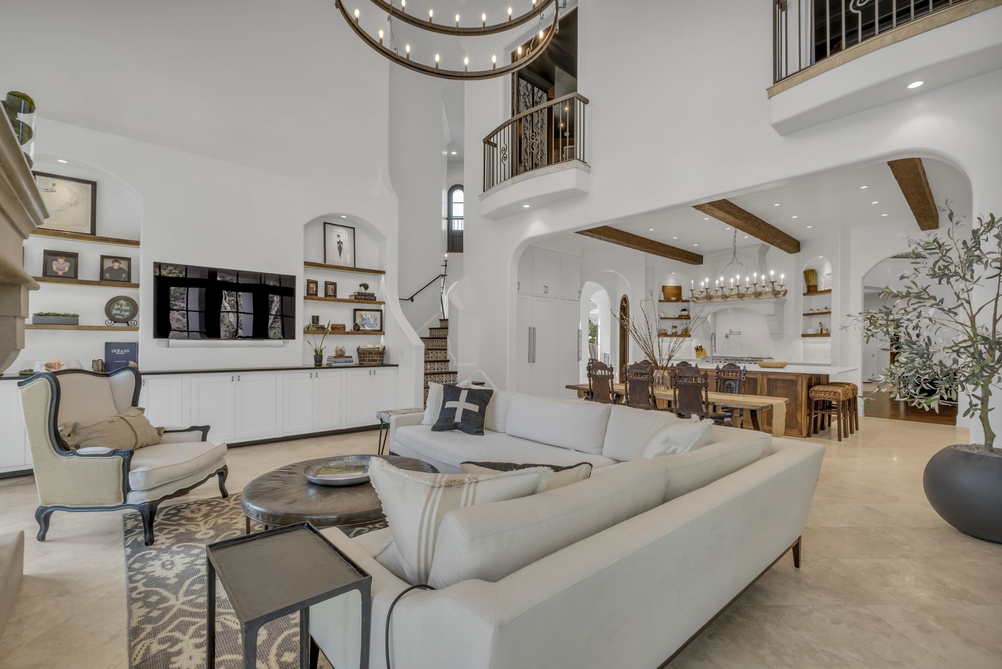 336 White Swans Crossing