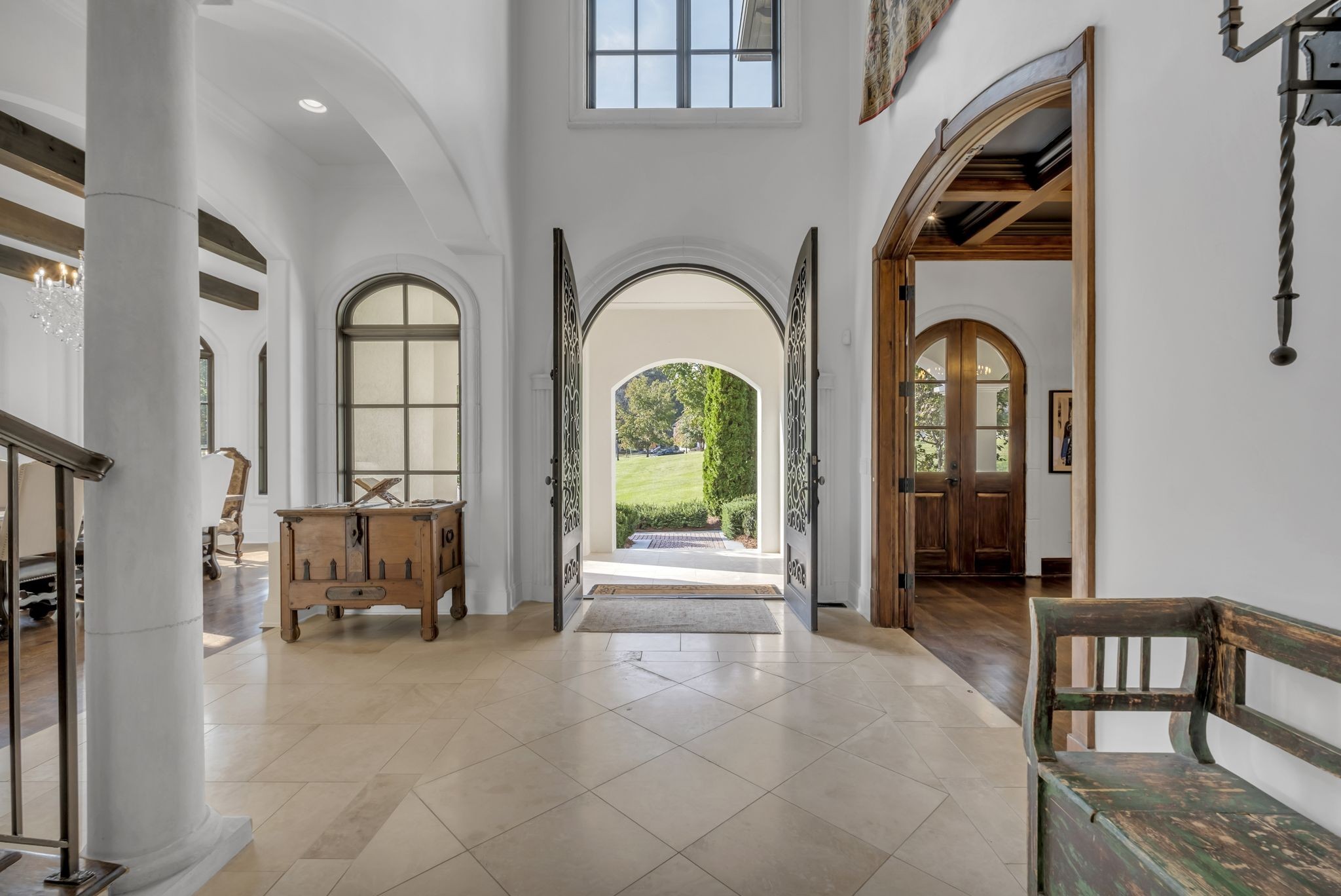 336 White Swans Crossing