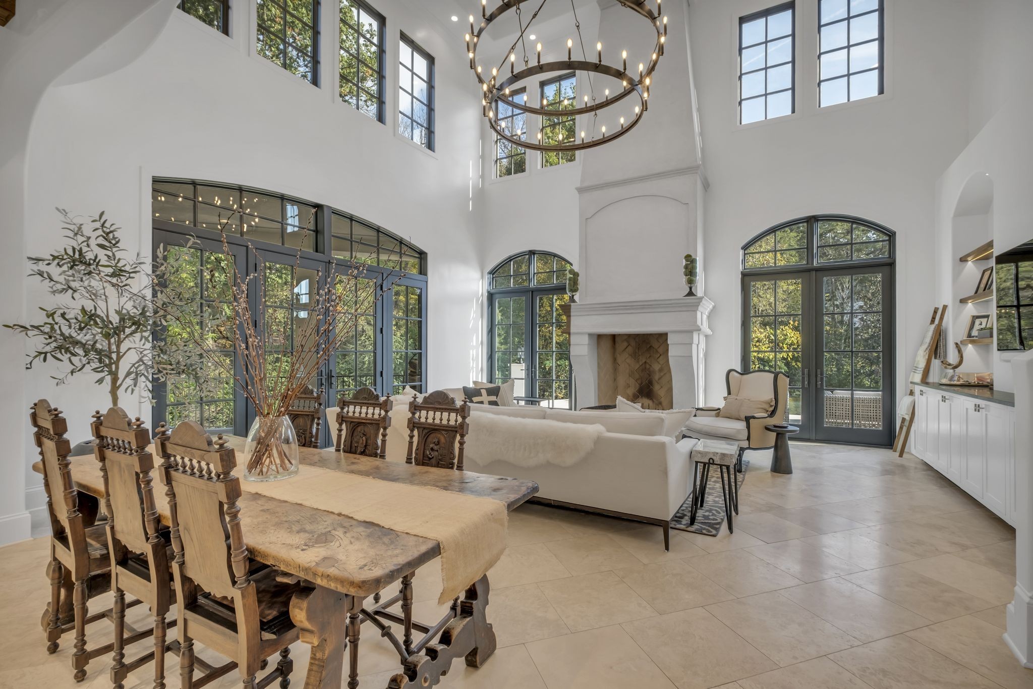 336 White Swans Crossing