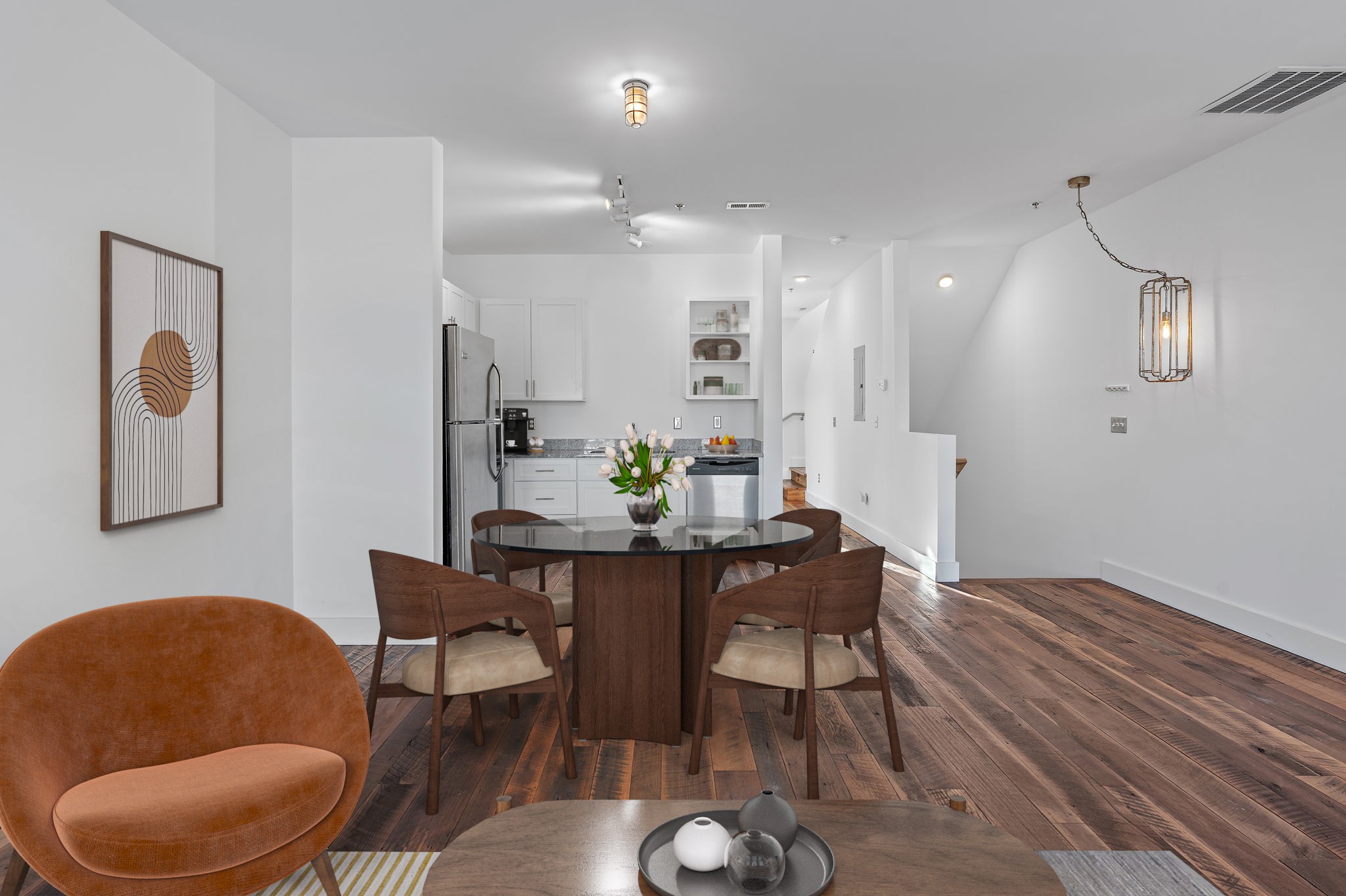 1225 4th Ave, S Unit: 204