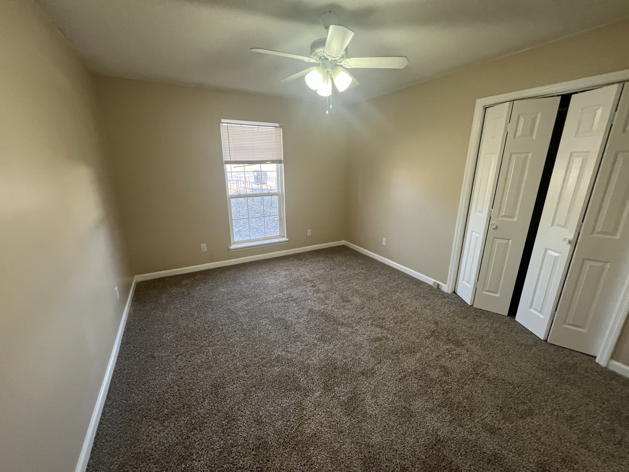 1817 Daisy Ct