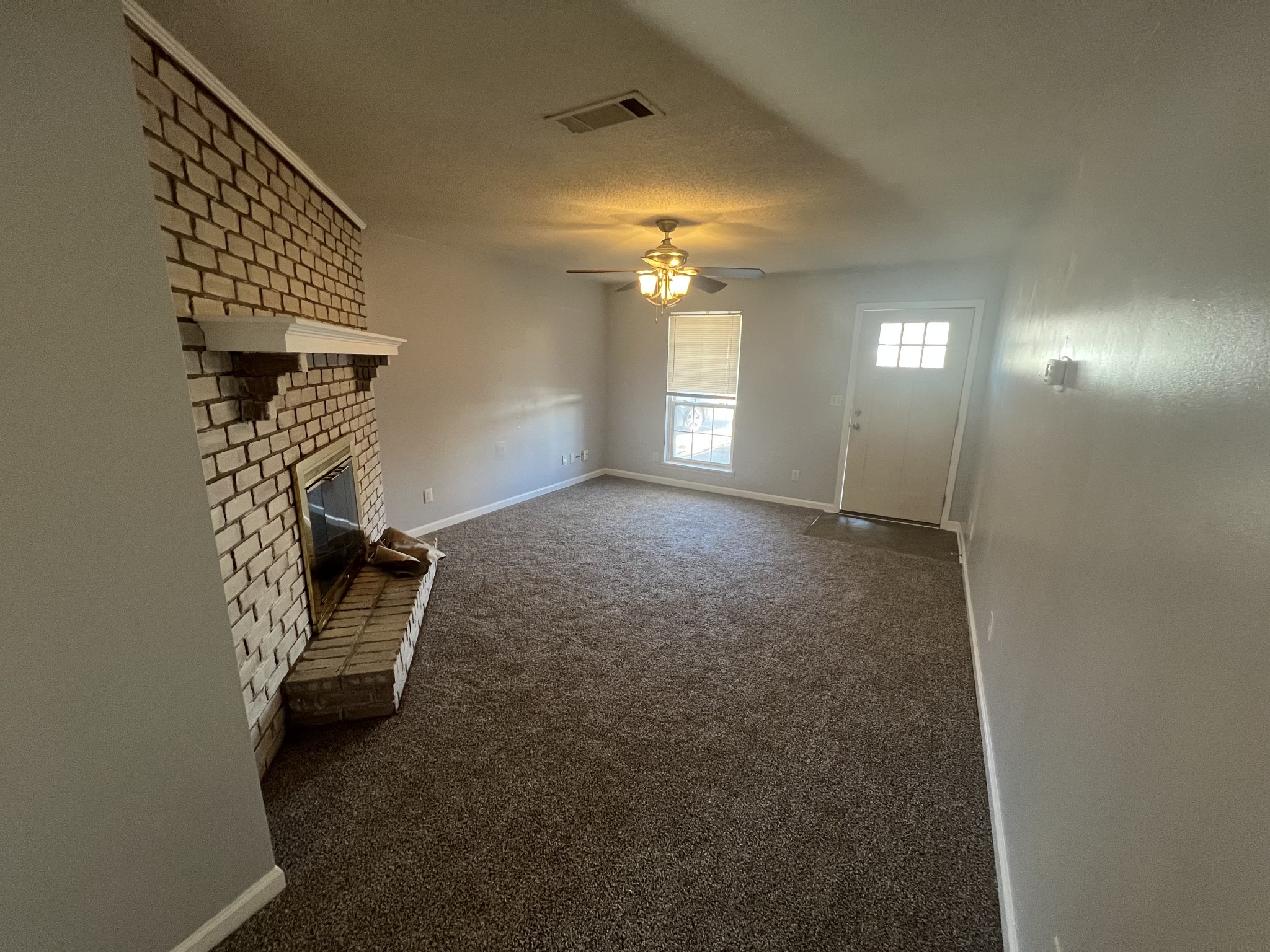 1817 Daisy Ct