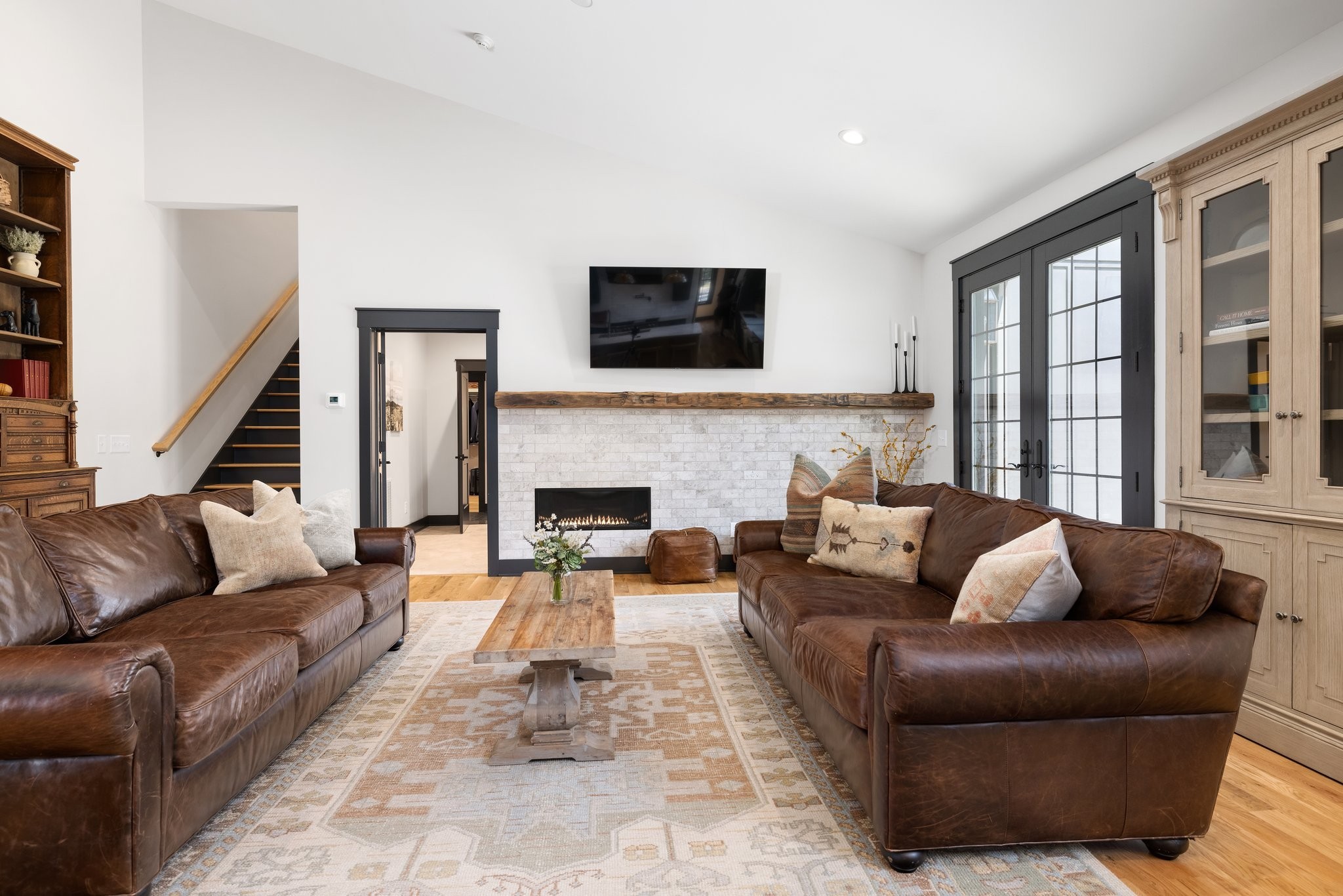 1554 Latimer Ln