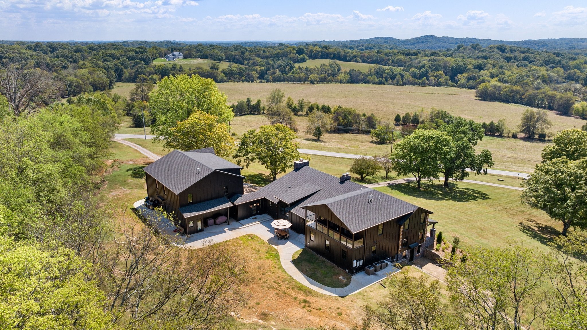 1554 Latimer Ln