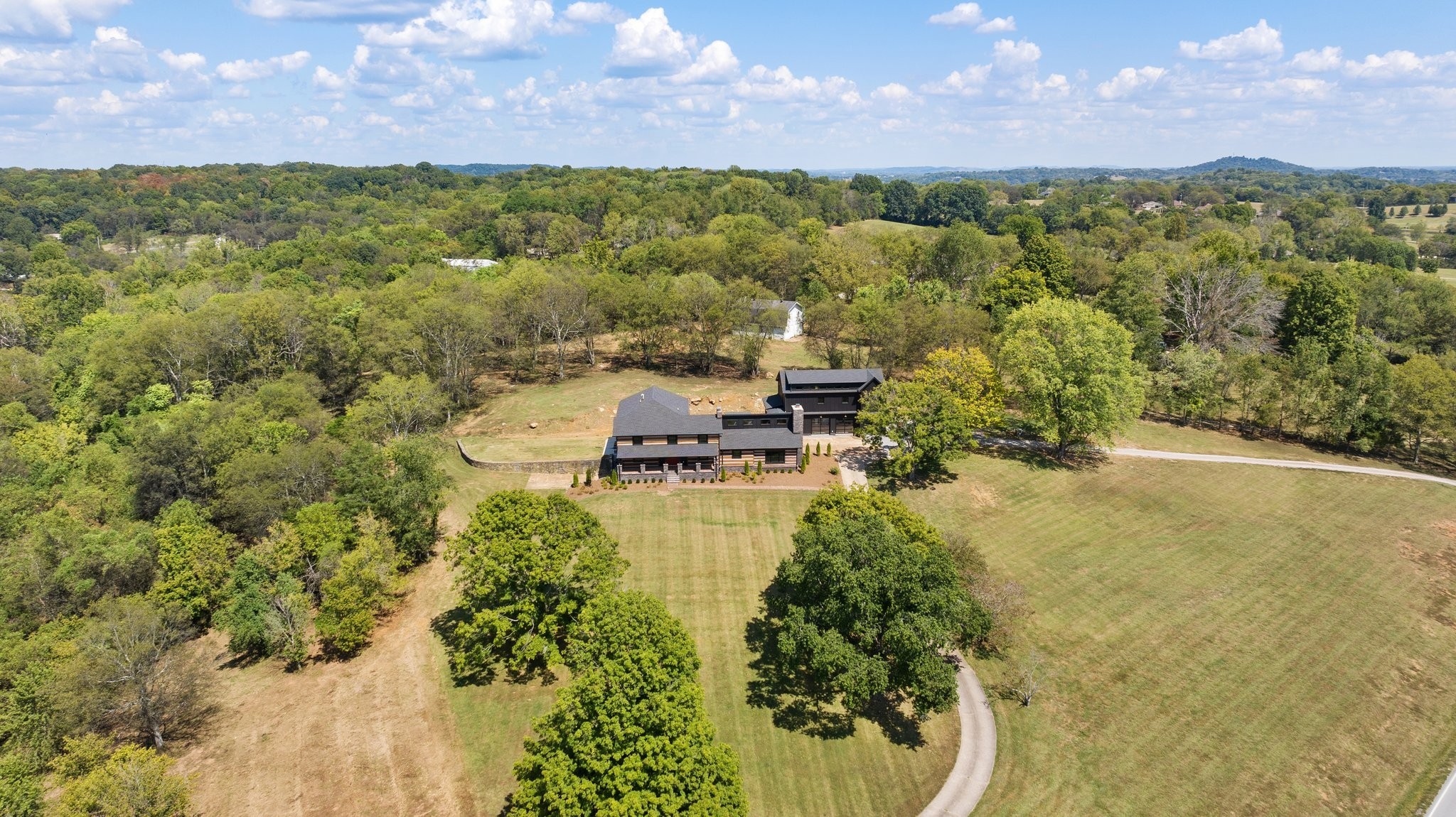 1554 Latimer Ln
