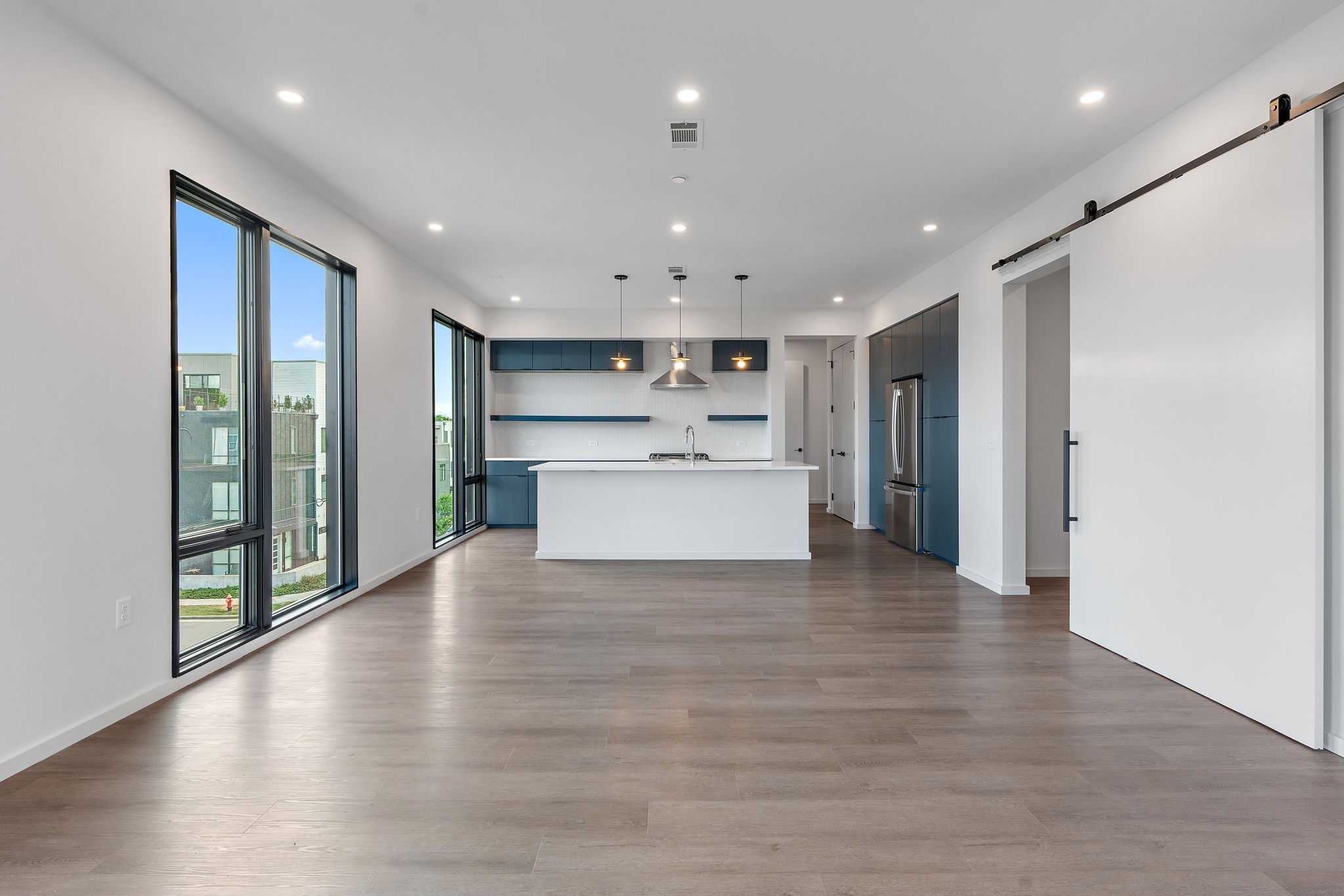 500 Merritt Ave Unit: 302