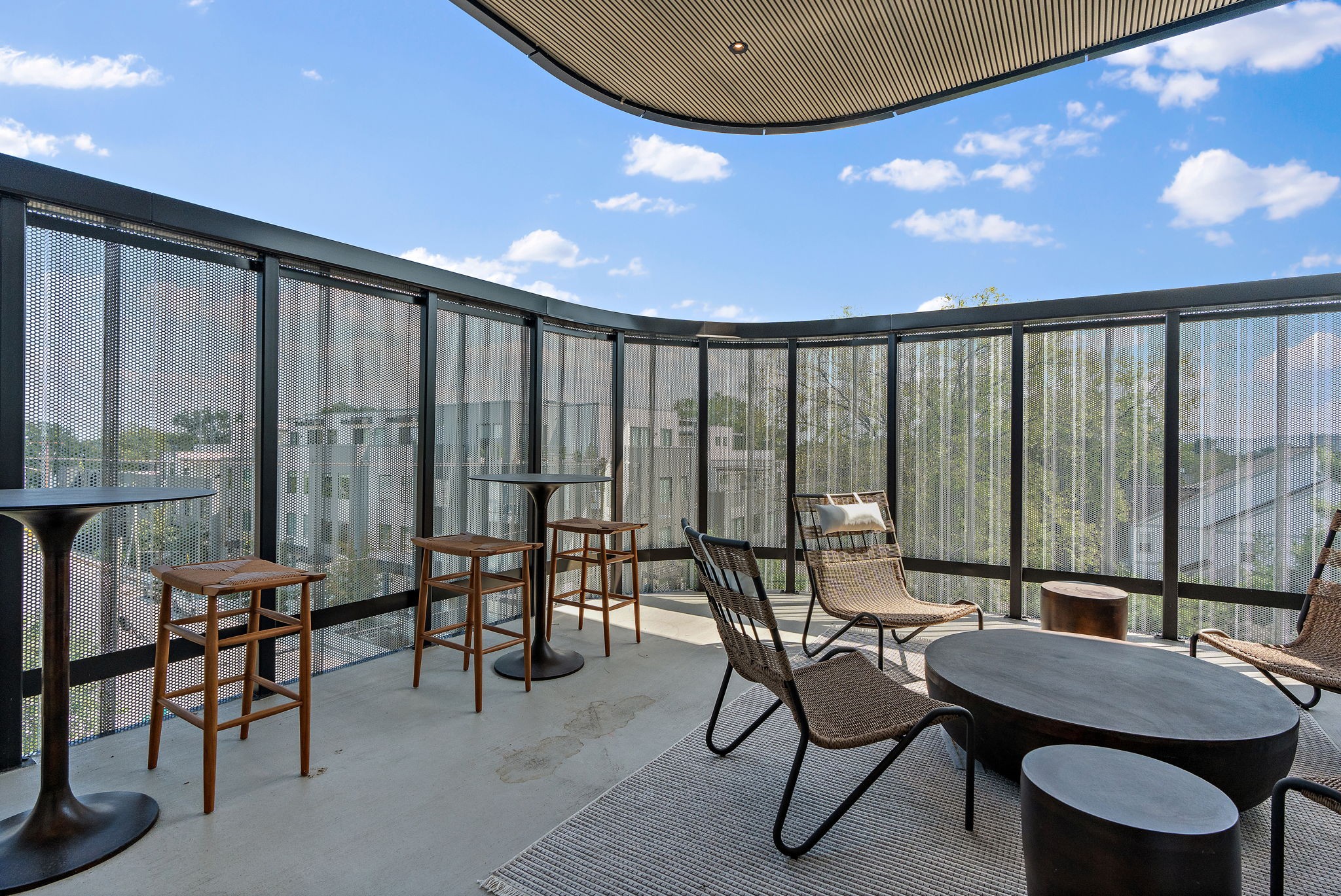 500 Merritt Ave Unit: 302