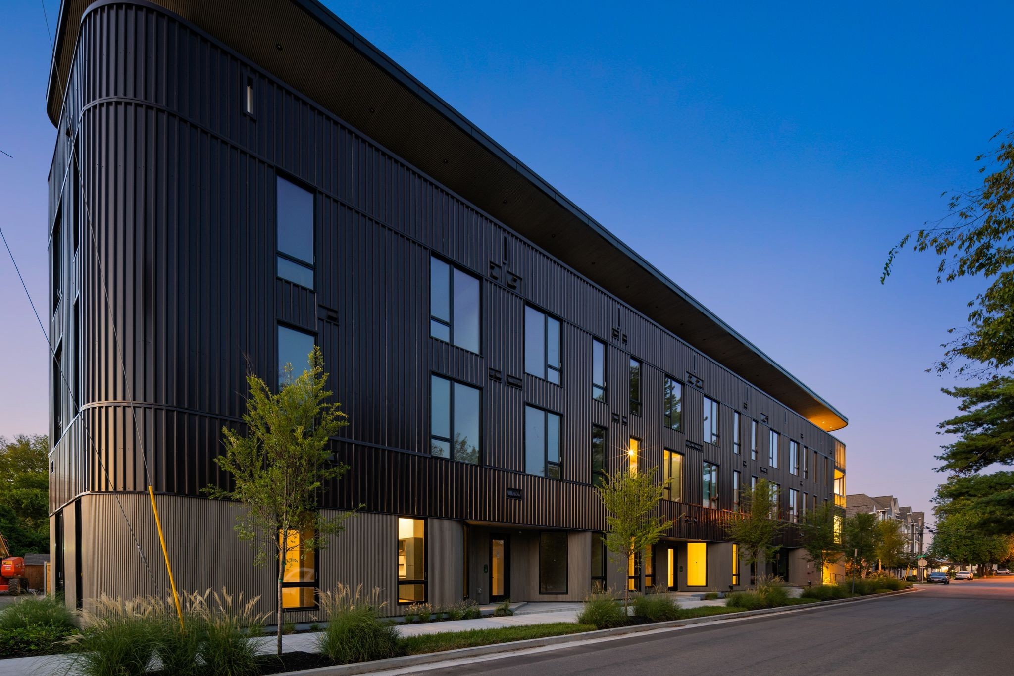 500 Merritt Ave Unit: 302
