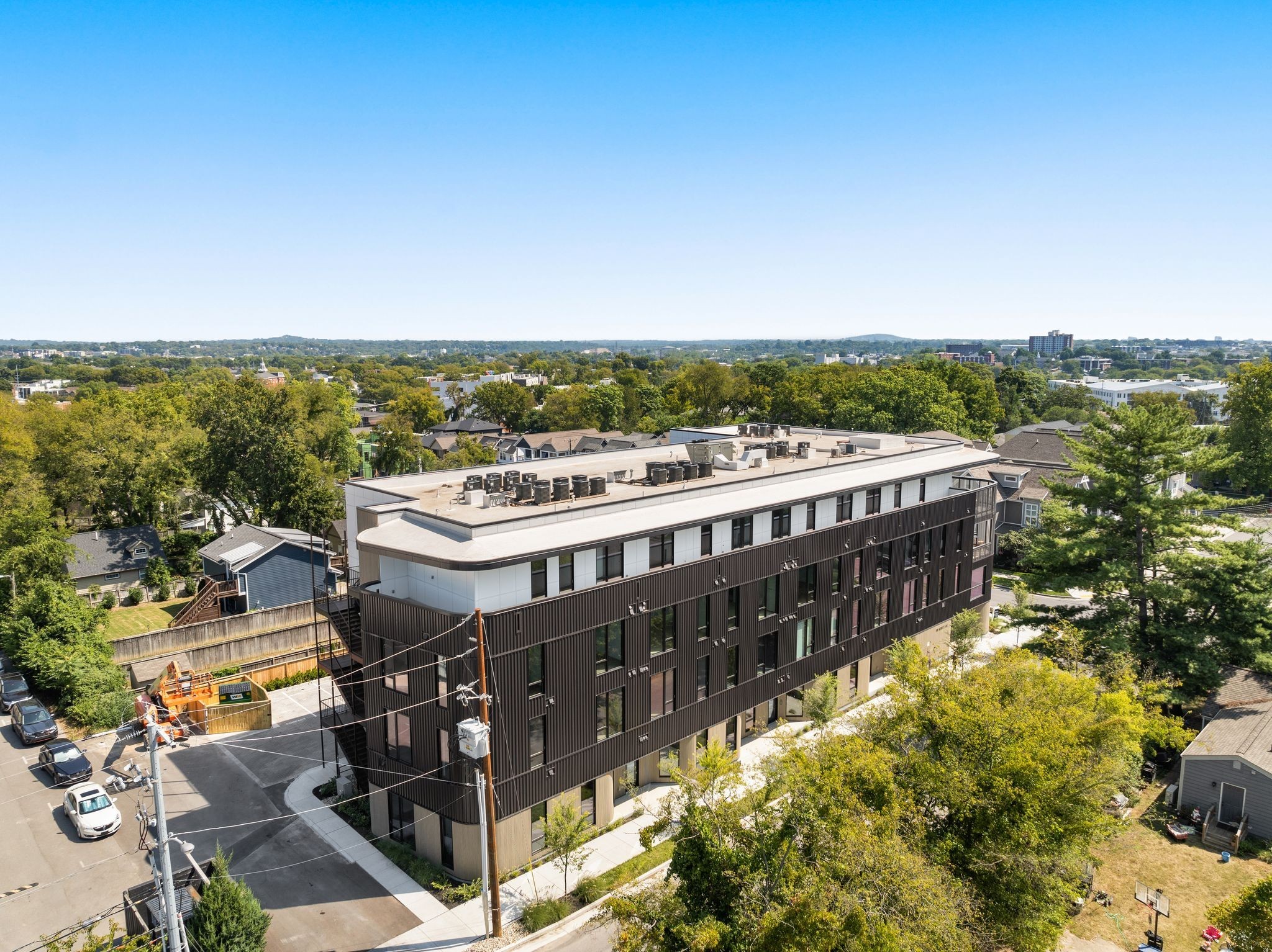 500 Merritt Ave Unit: 302