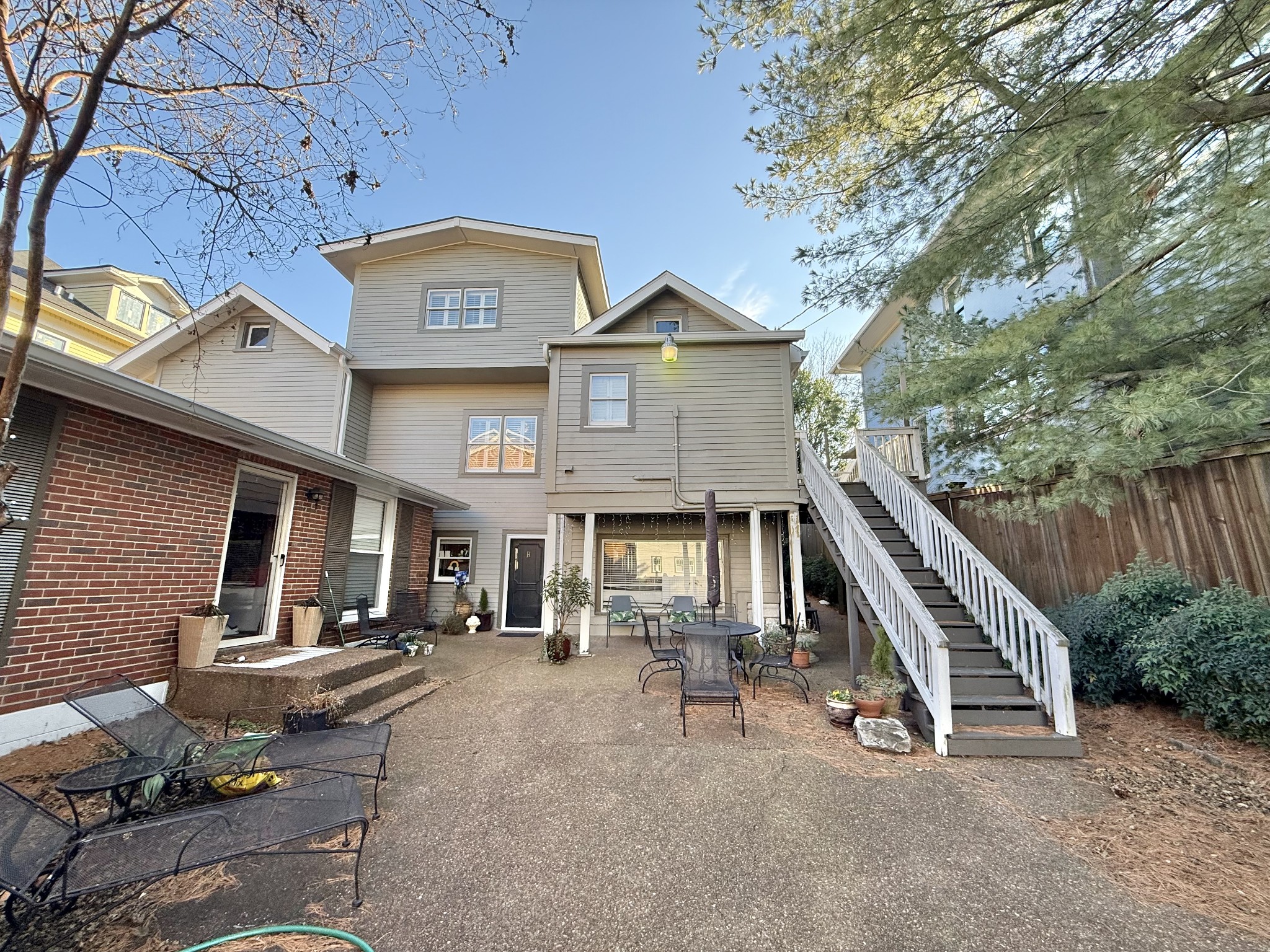 1714 Blair Blvd