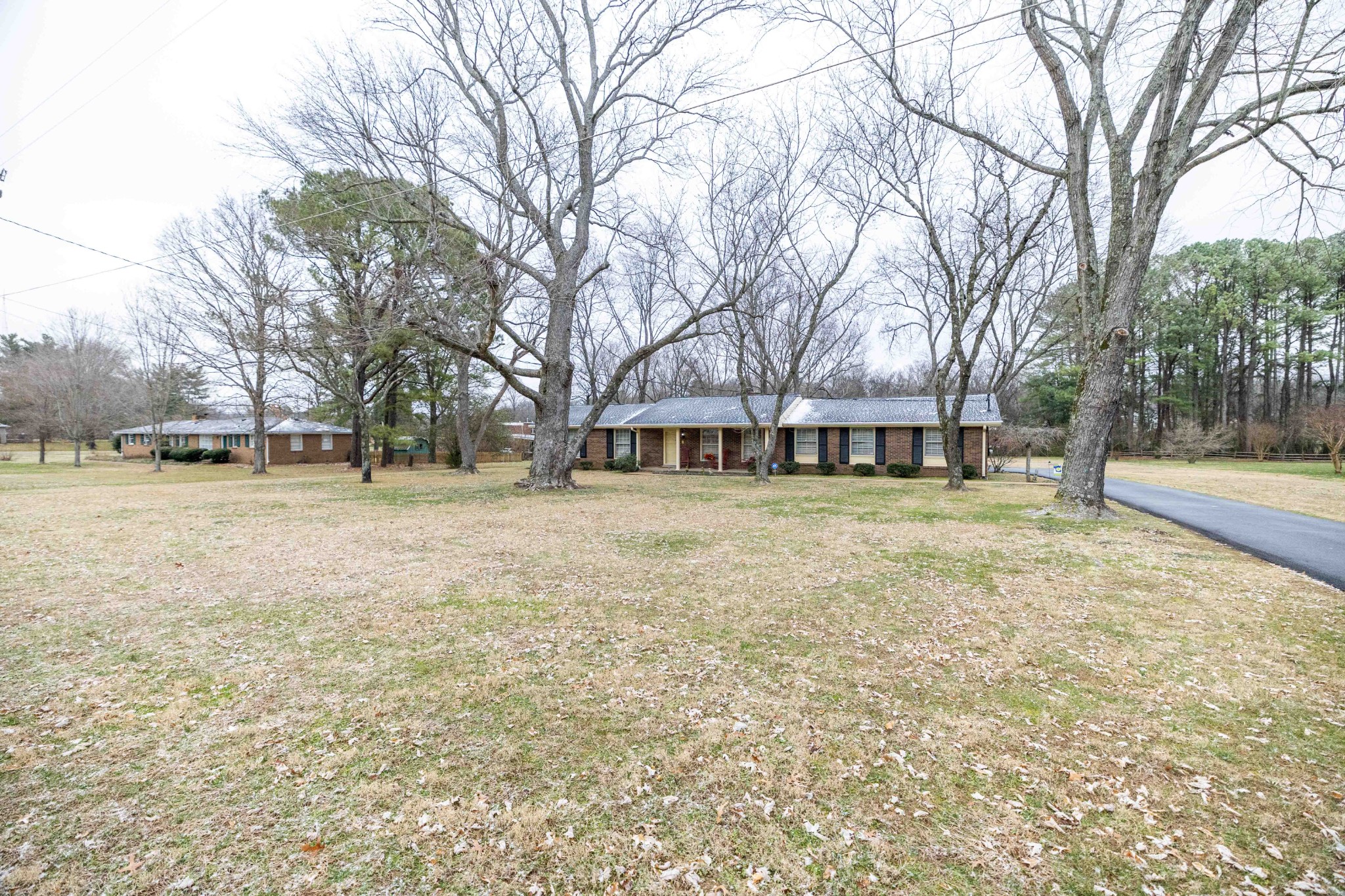 1310 Lipscomb Dr