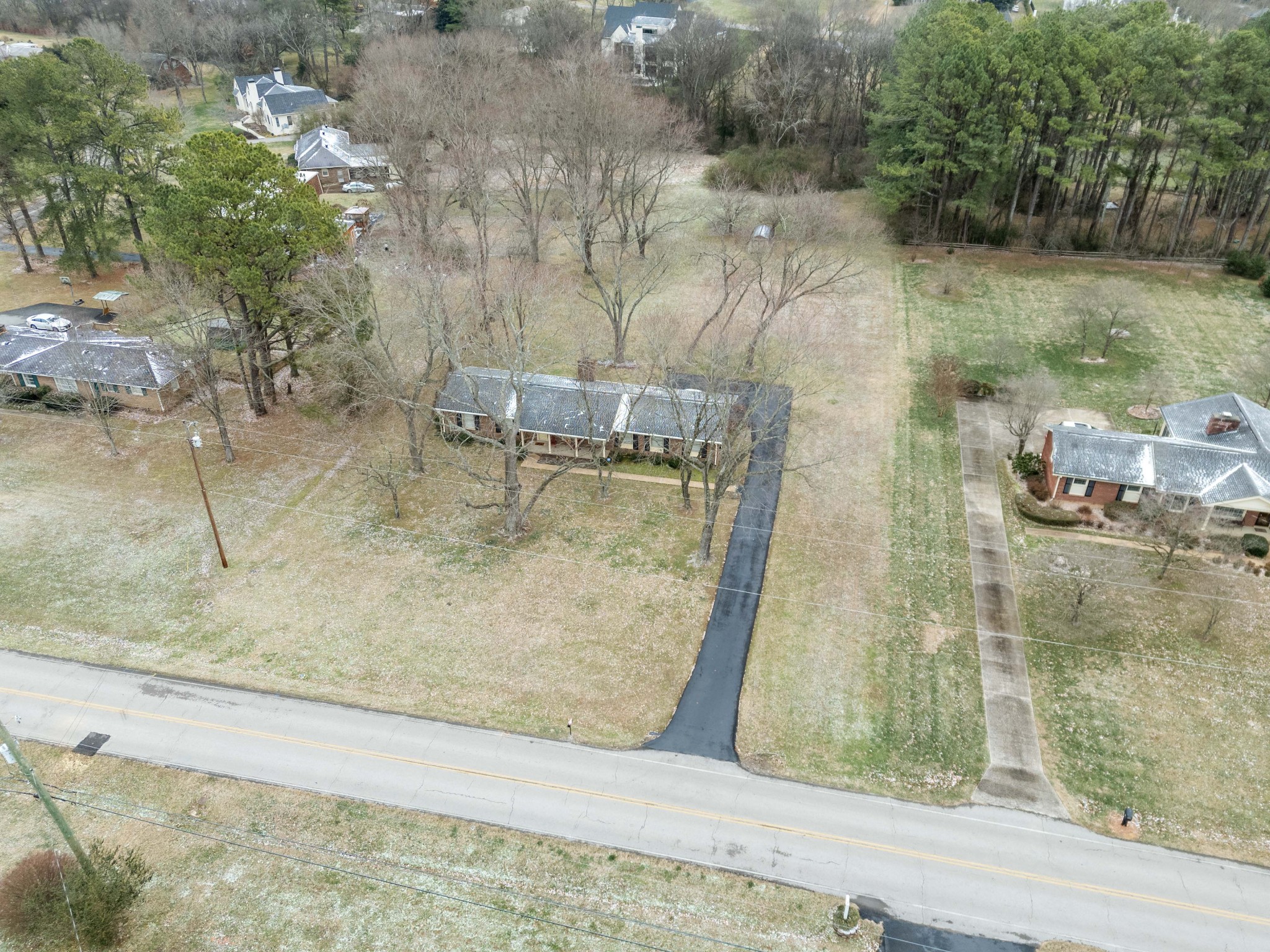 1310 Lipscomb Dr
