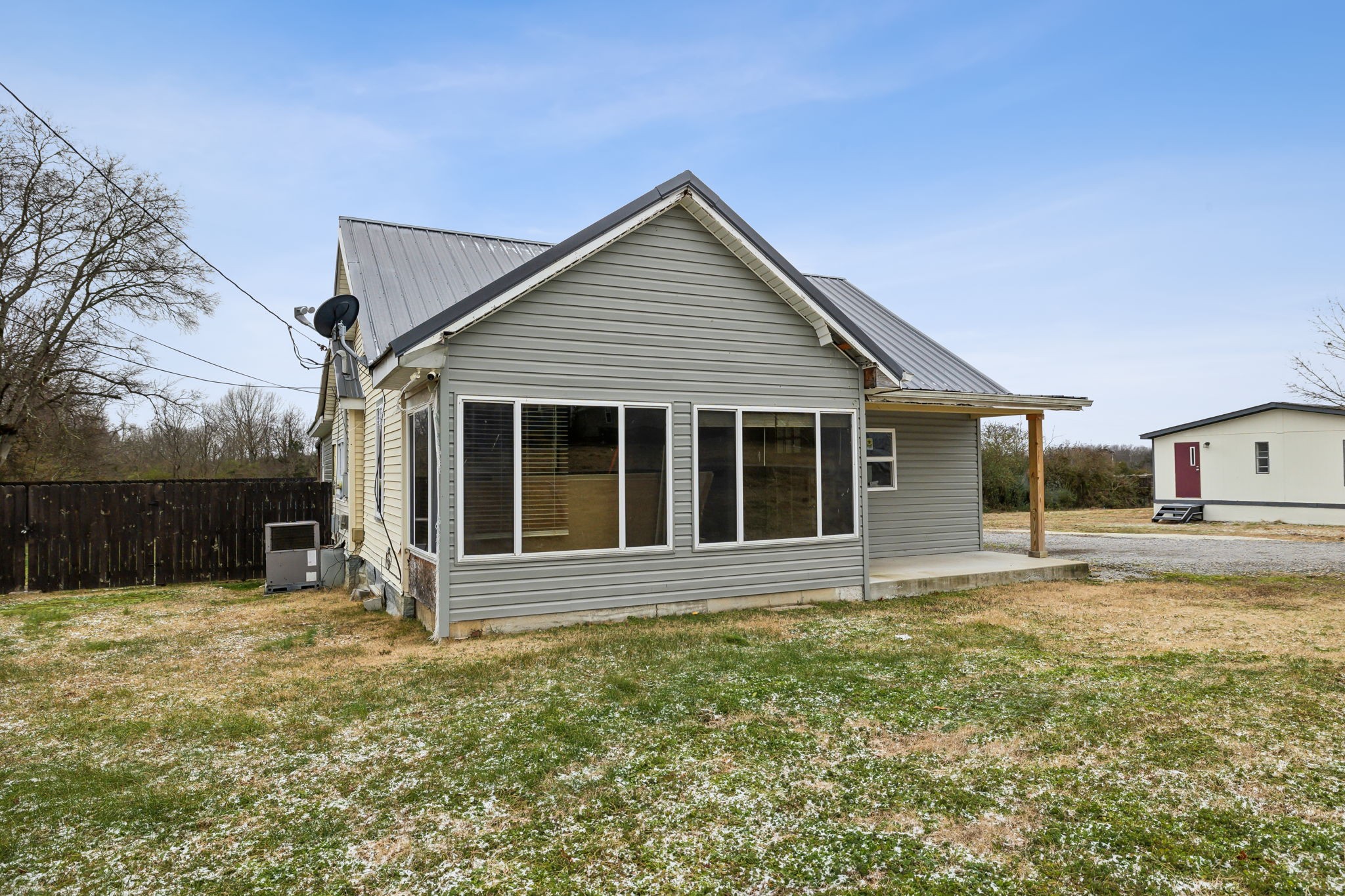 564 Cainsville Rd