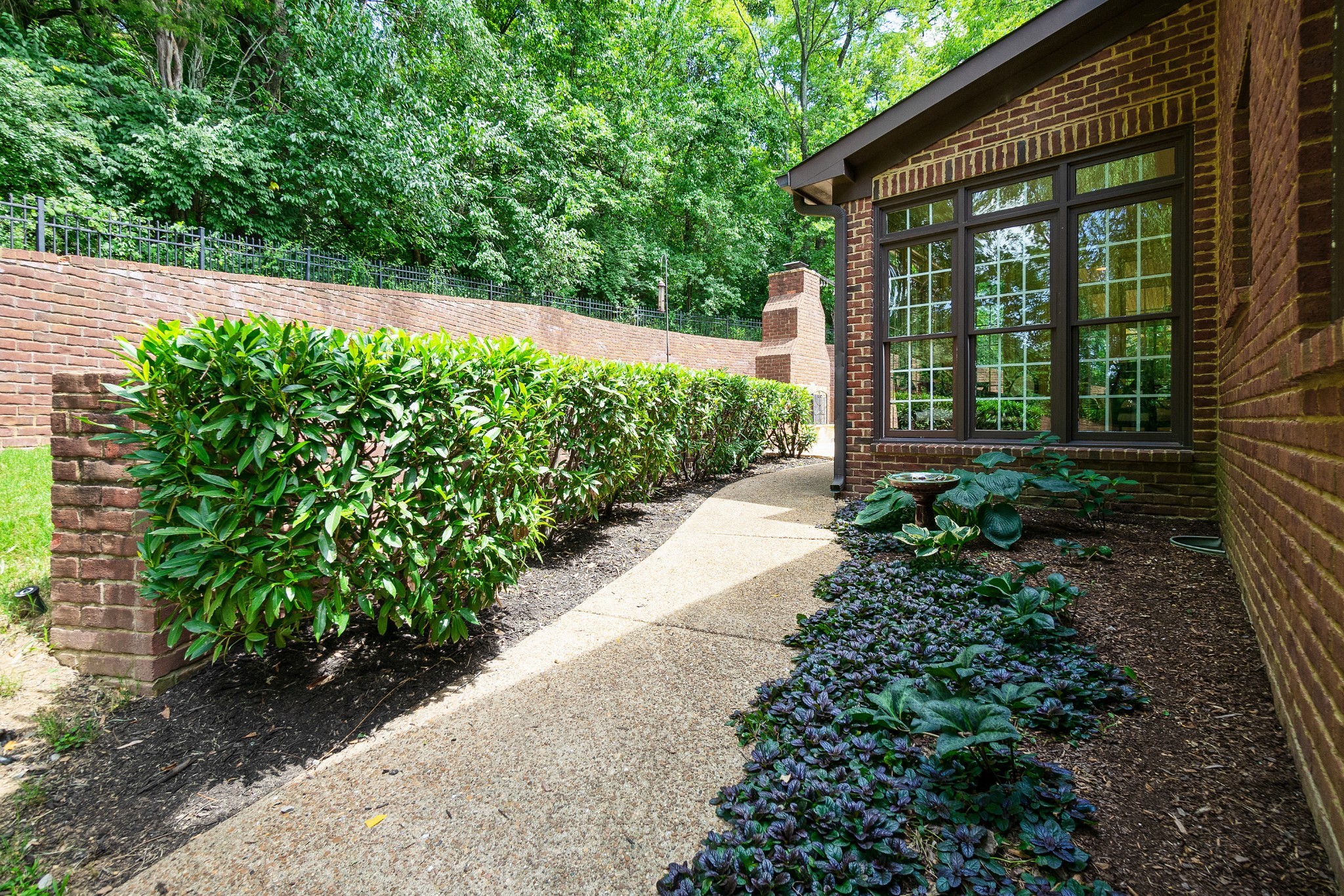 304 Hamlets End Way