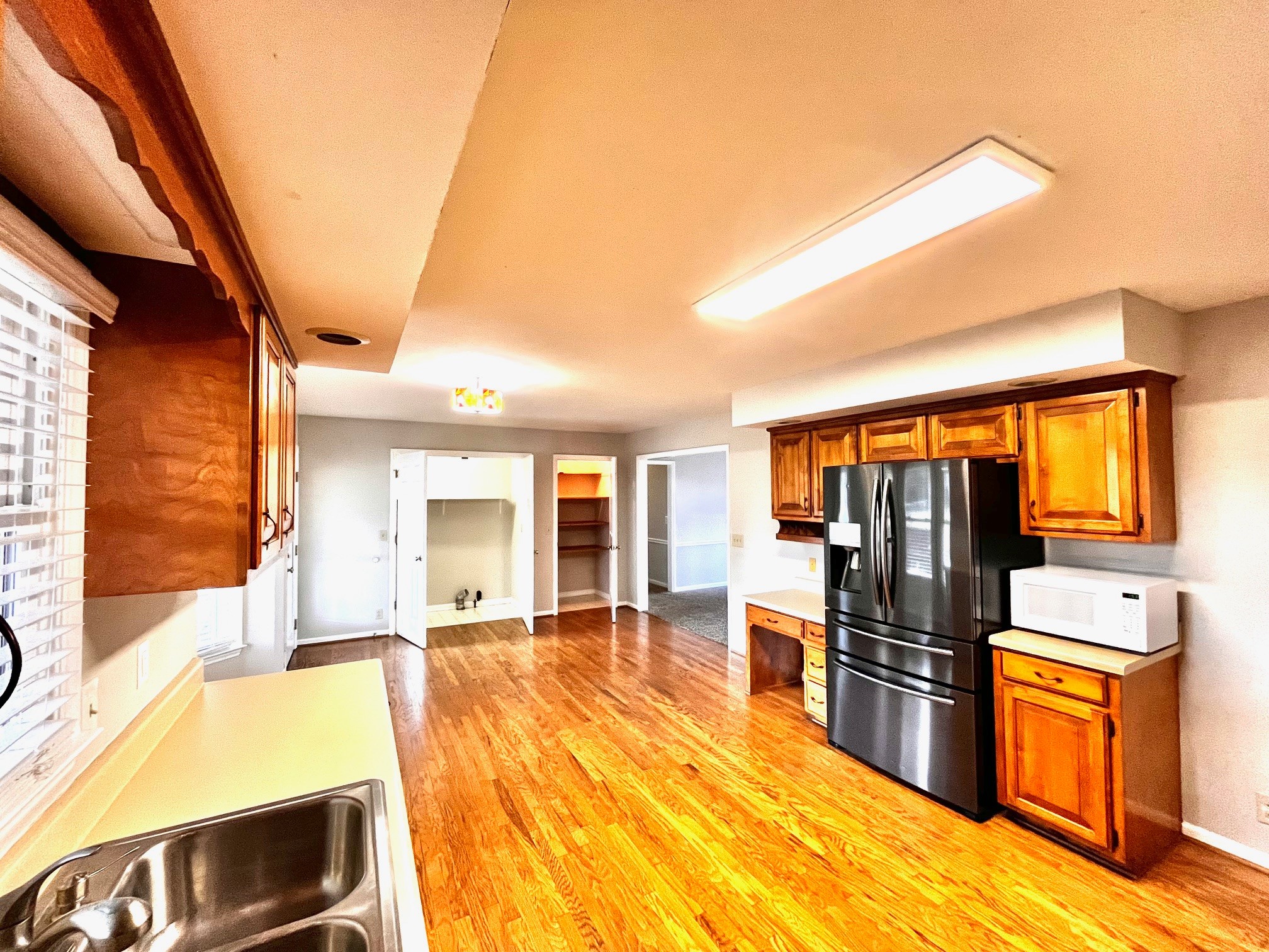 3833 Country Park Ln
