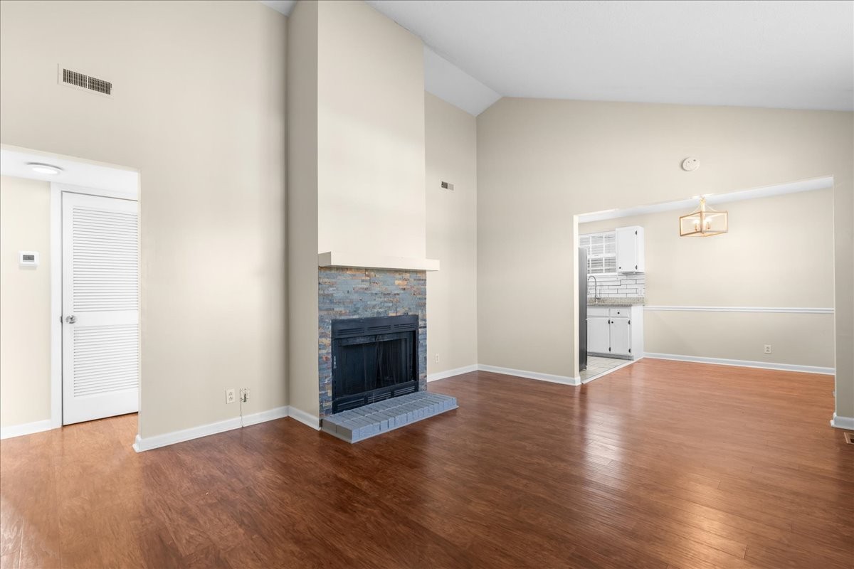 2617 Solon Dr