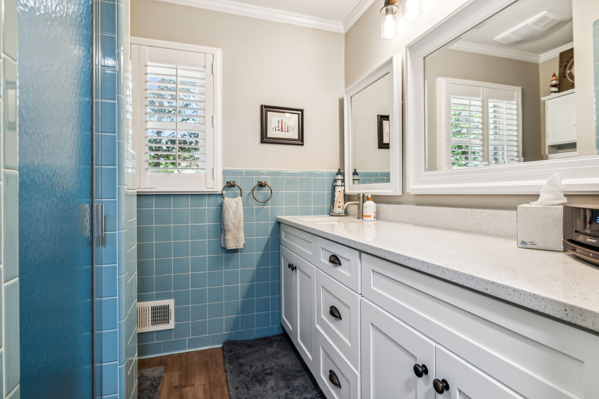 706 Cherokee Ct