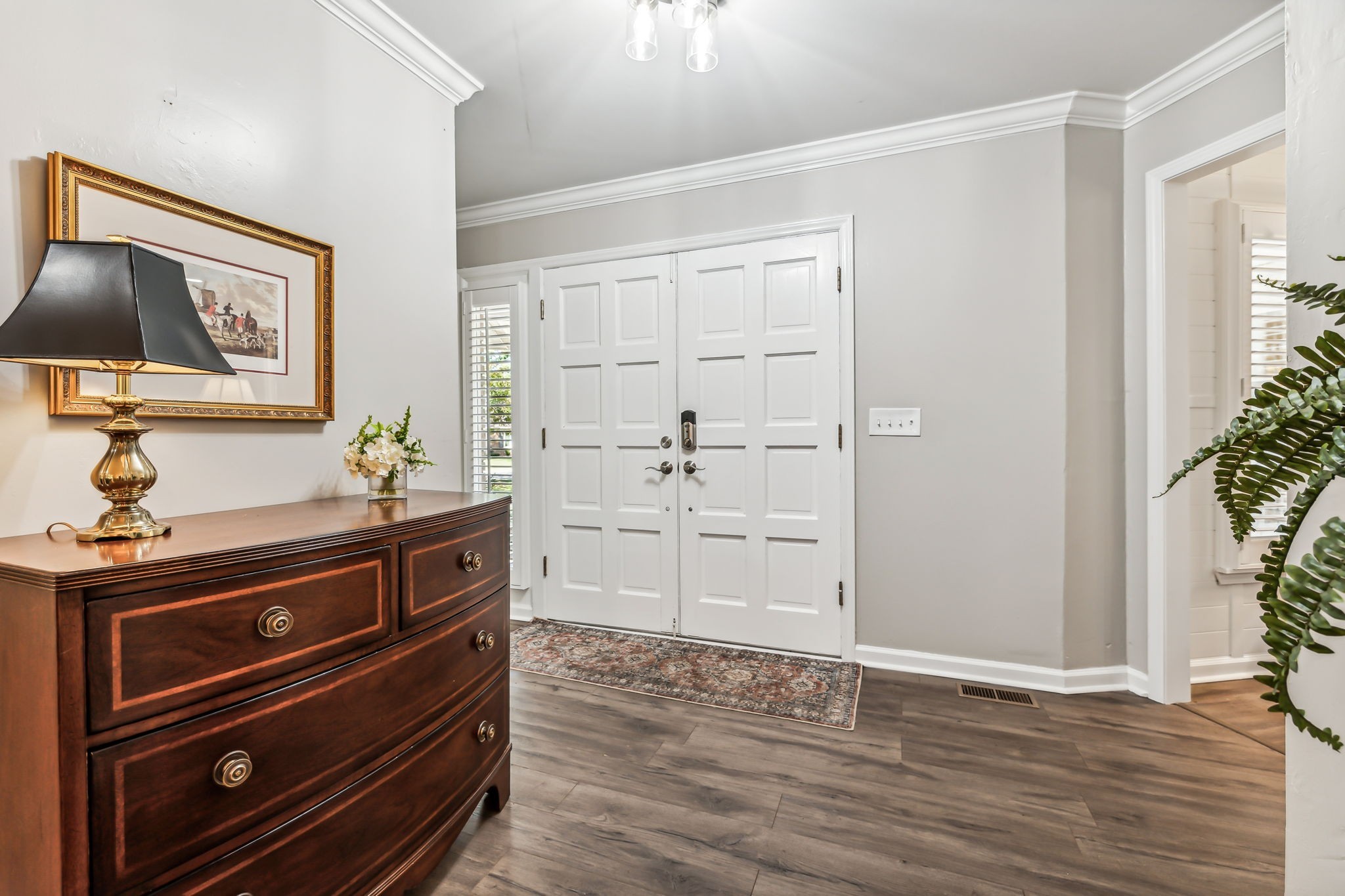 706 Cherokee Ct