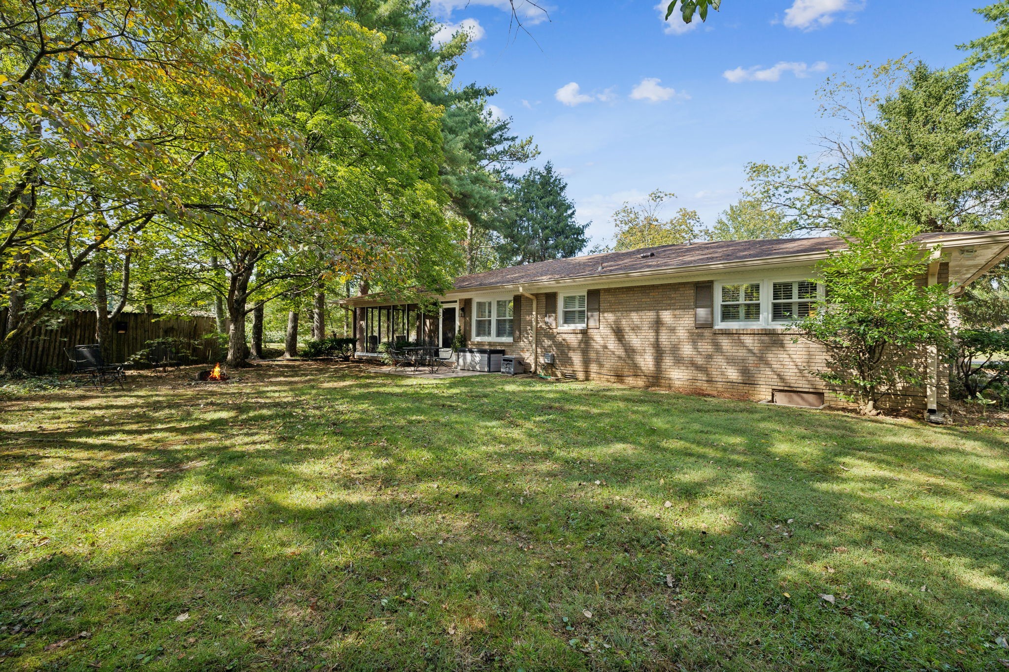 706 Cherokee Ct