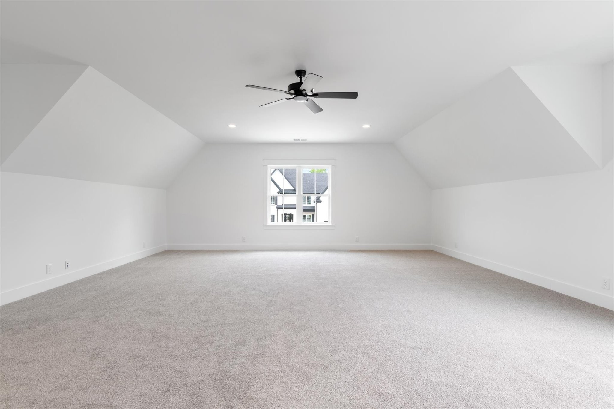 3018 Shady Forest Dr