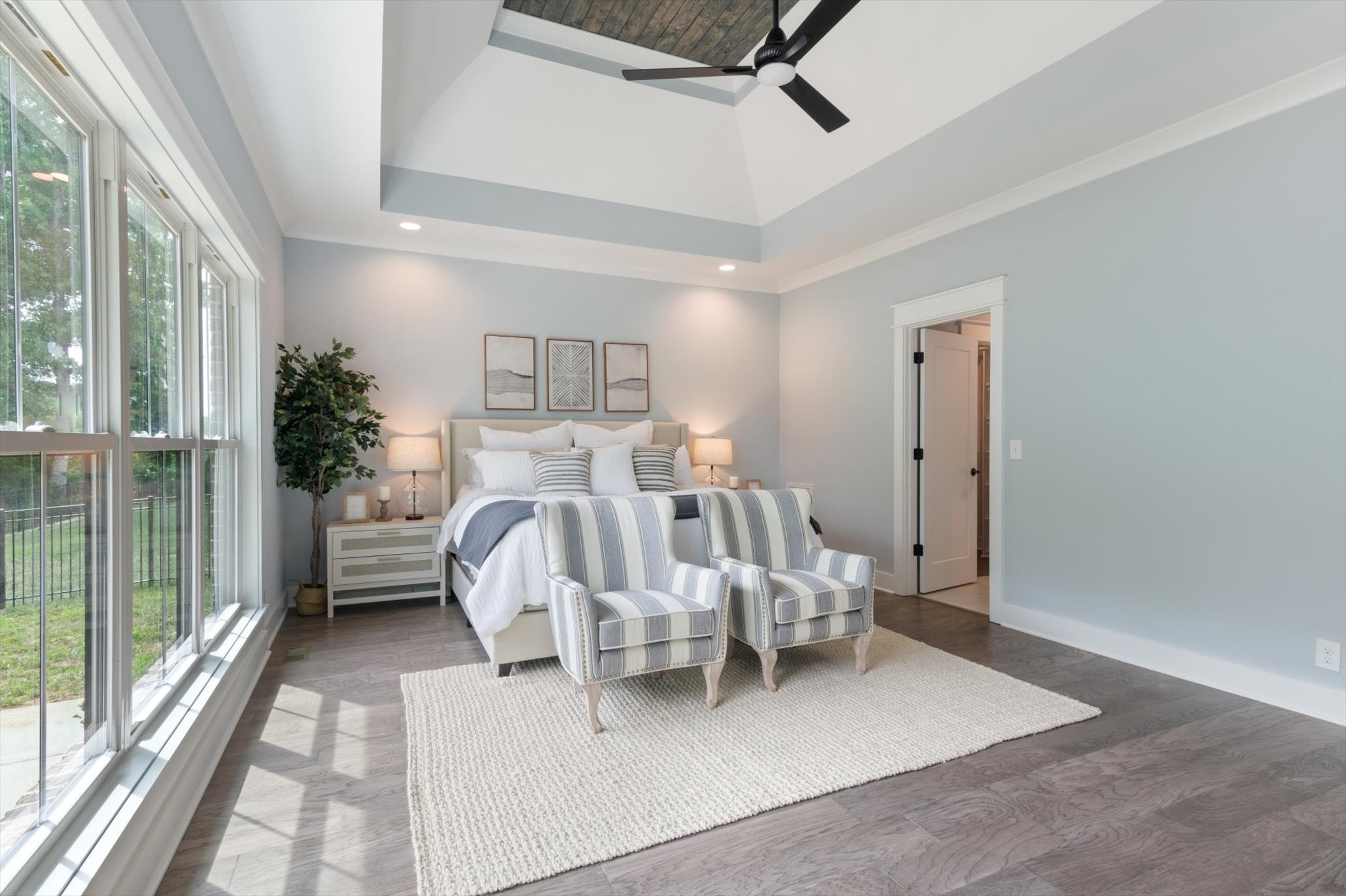 3111 Shady Forest Dr