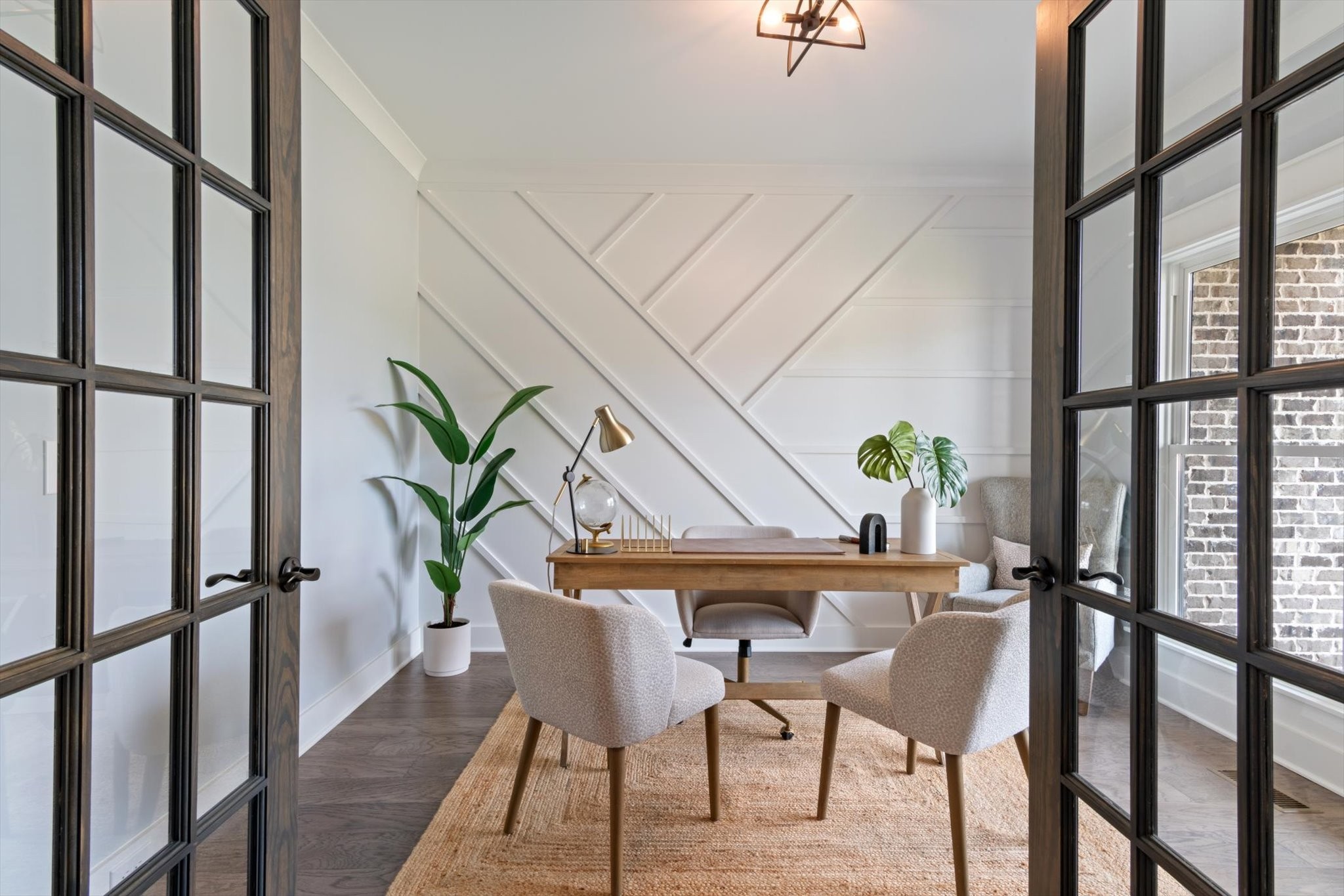 3111 Shady Forest Dr