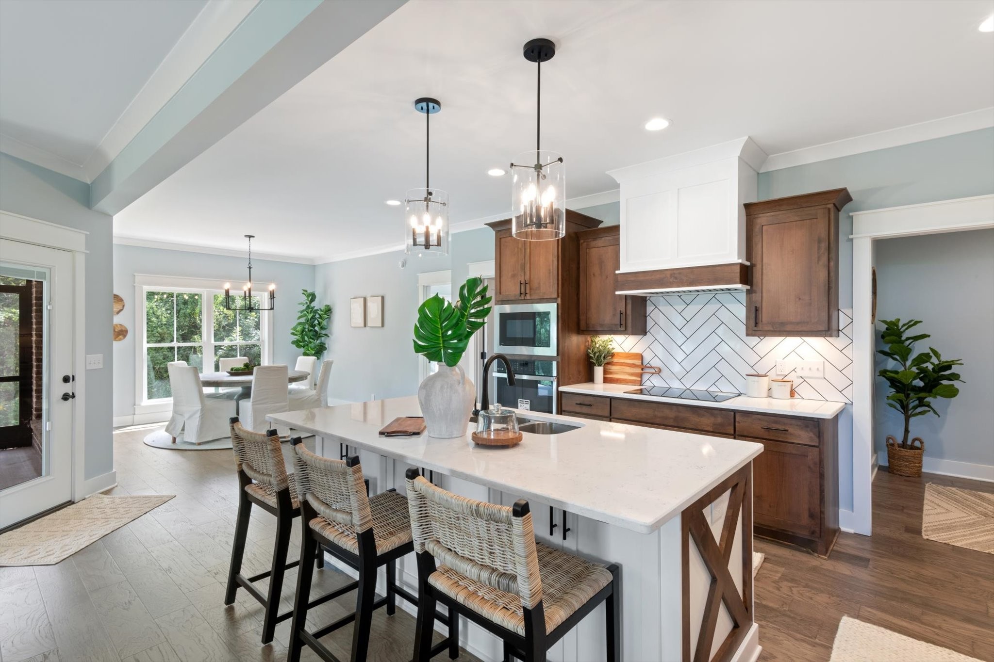 3111 Shady Forest Dr