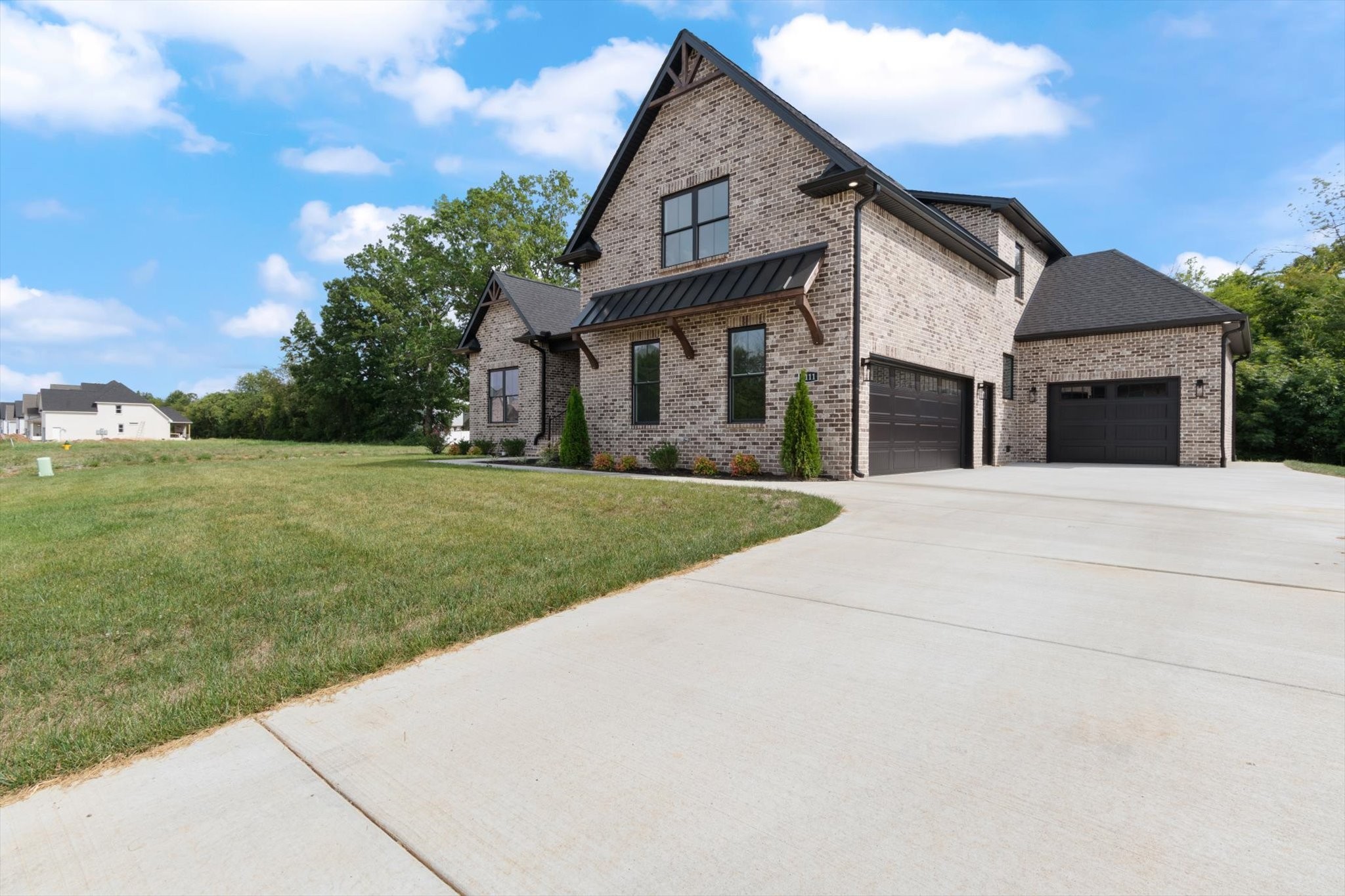 3111 Shady Forest Dr