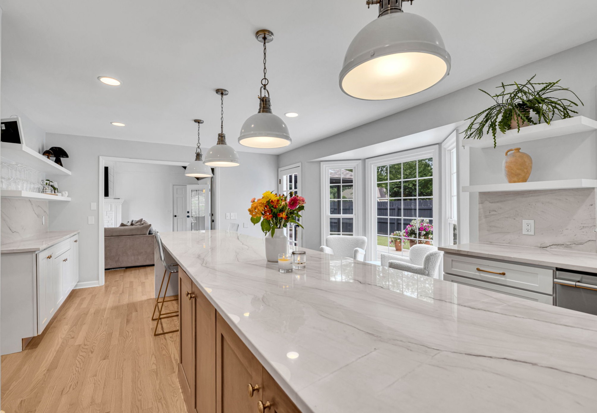 6101 Belle Rive Dr