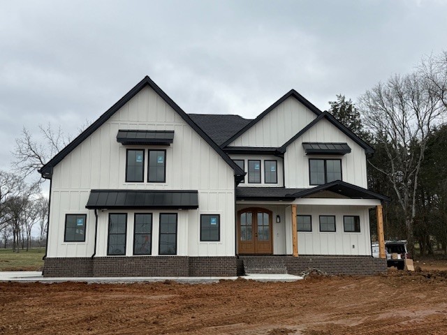 8424 Pike