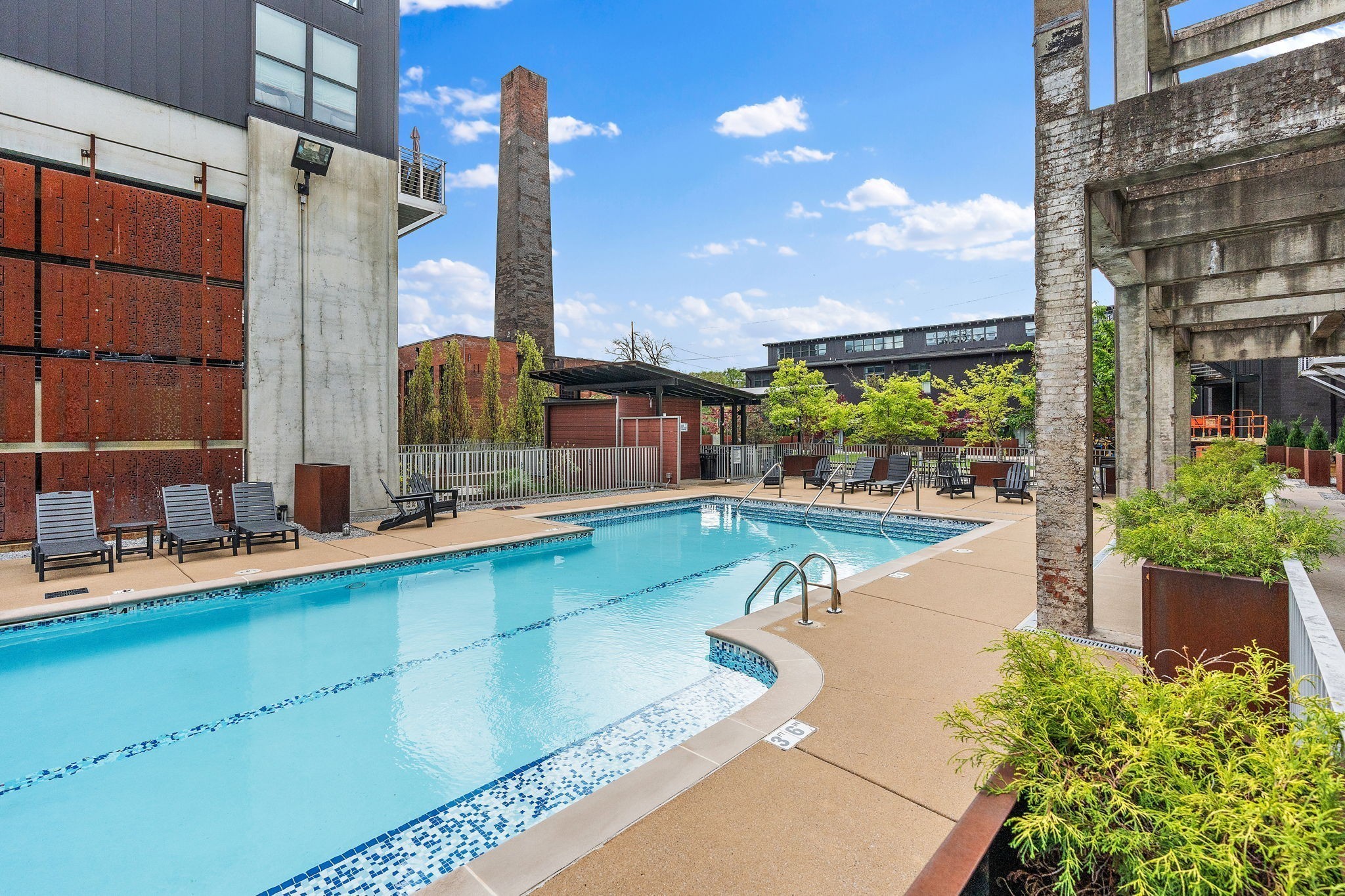 1350 Rosa L Parks Blvd Unit: 329