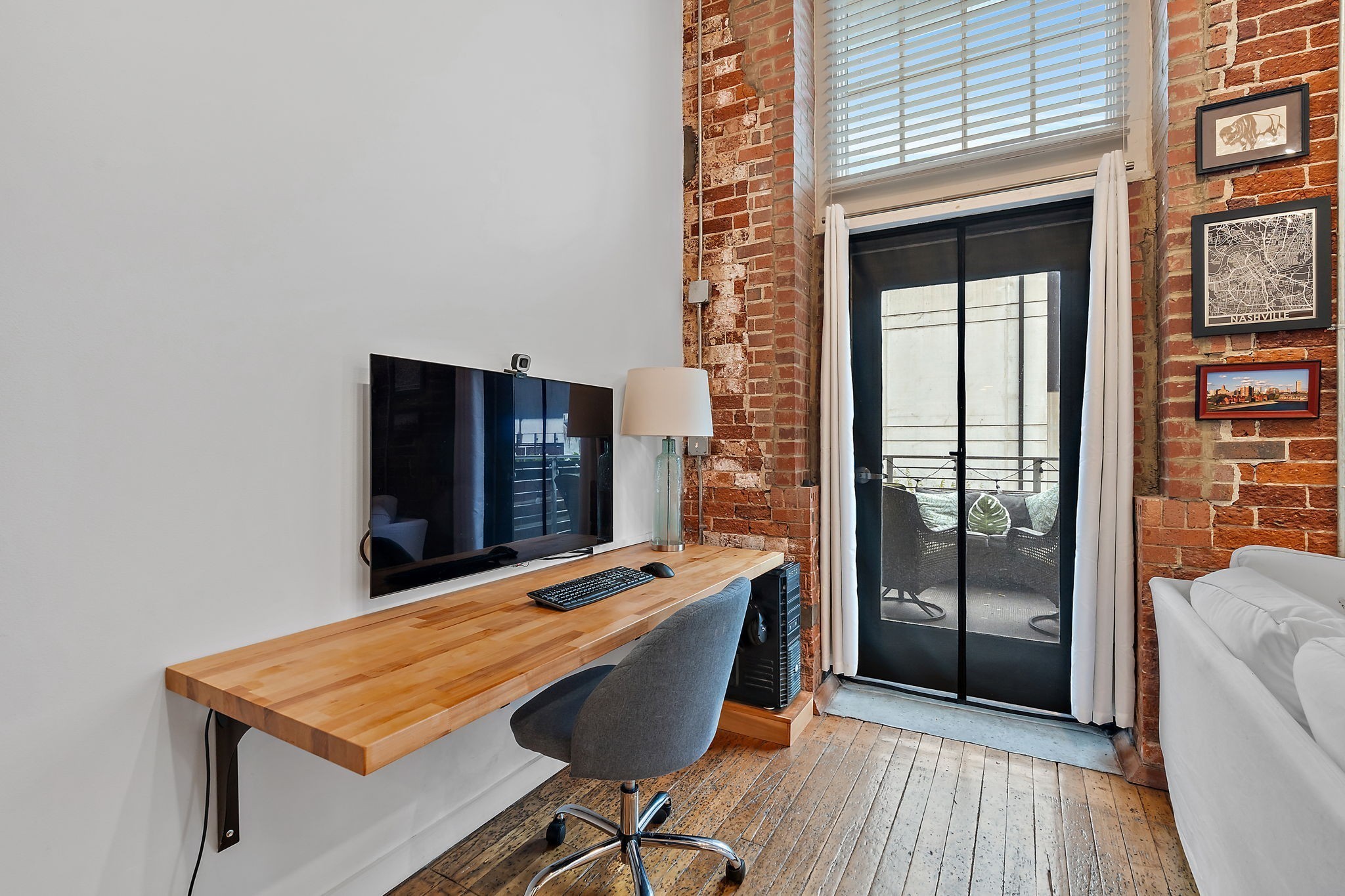 1350 Rosa L Parks Blvd Unit: 329