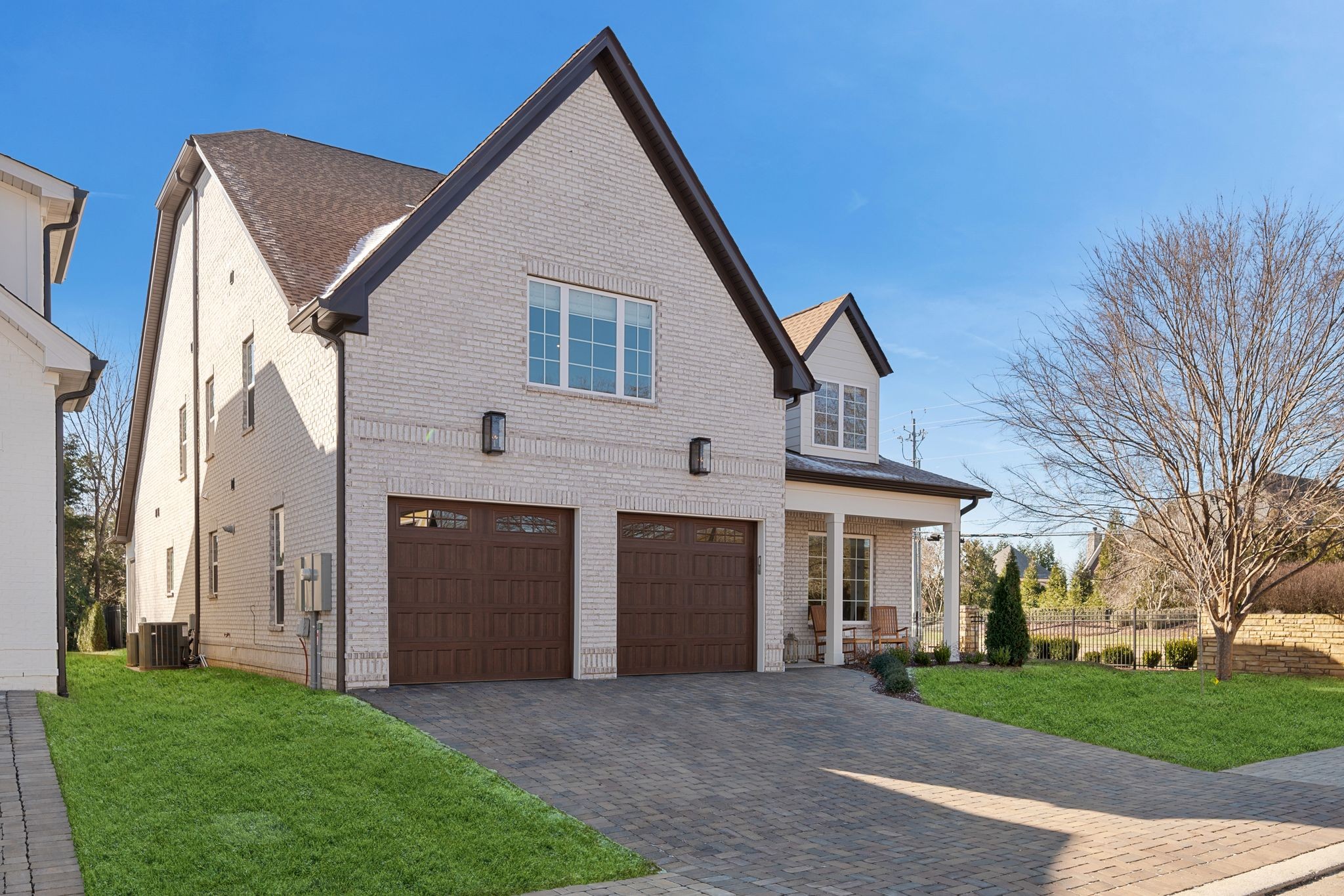 2104 White Poplar Ct