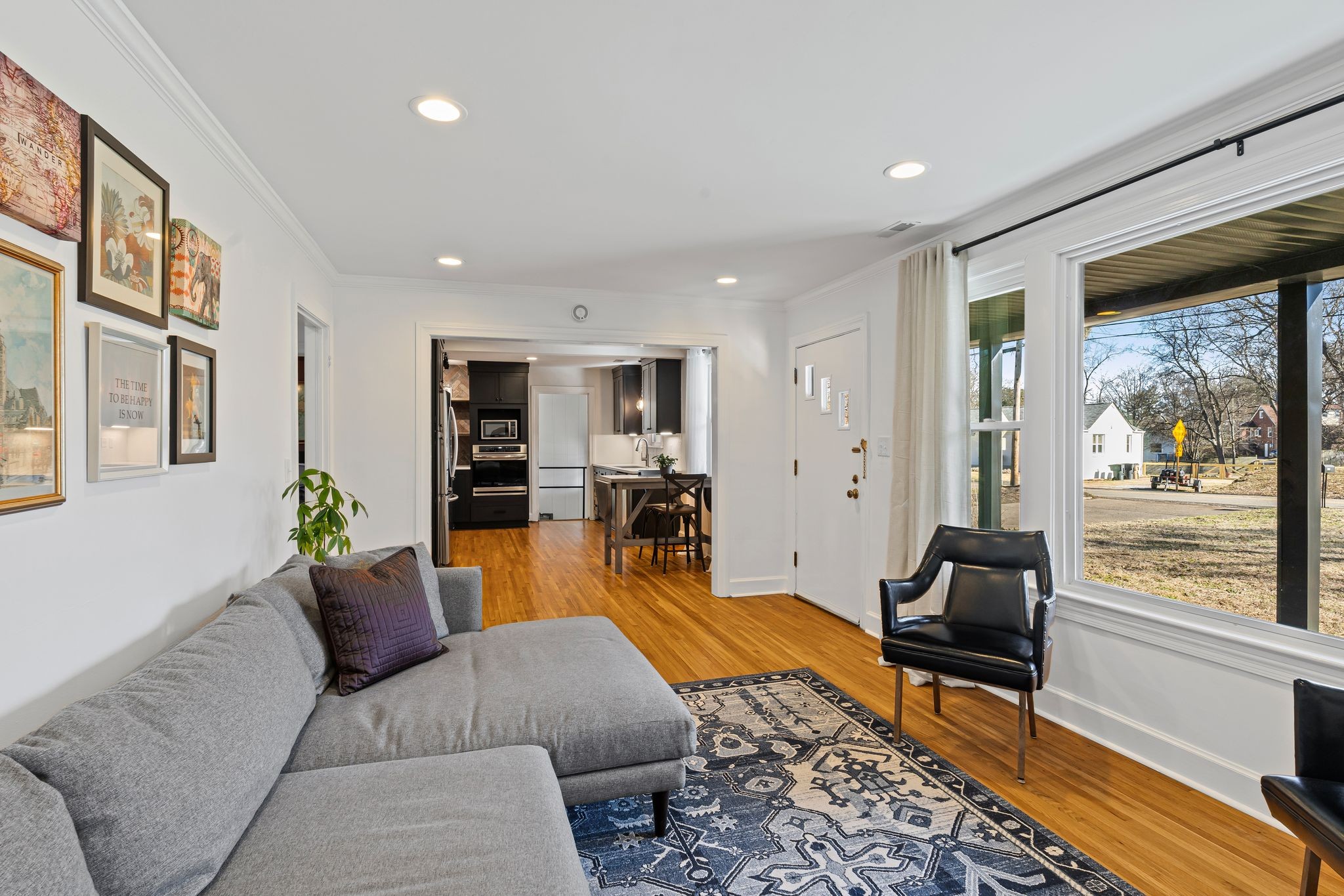 2015 Riverwood Dr