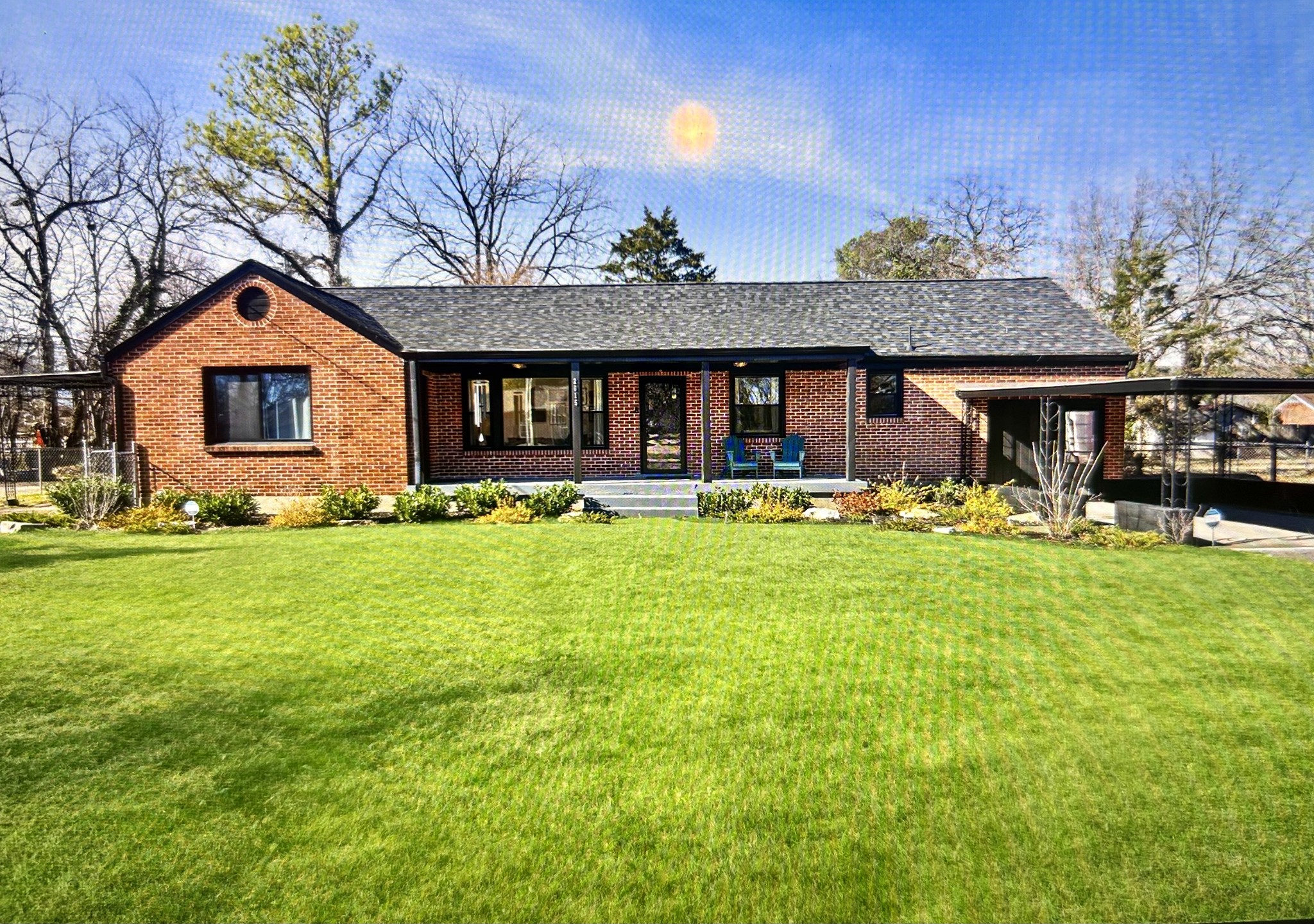 2015 Riverwood Dr